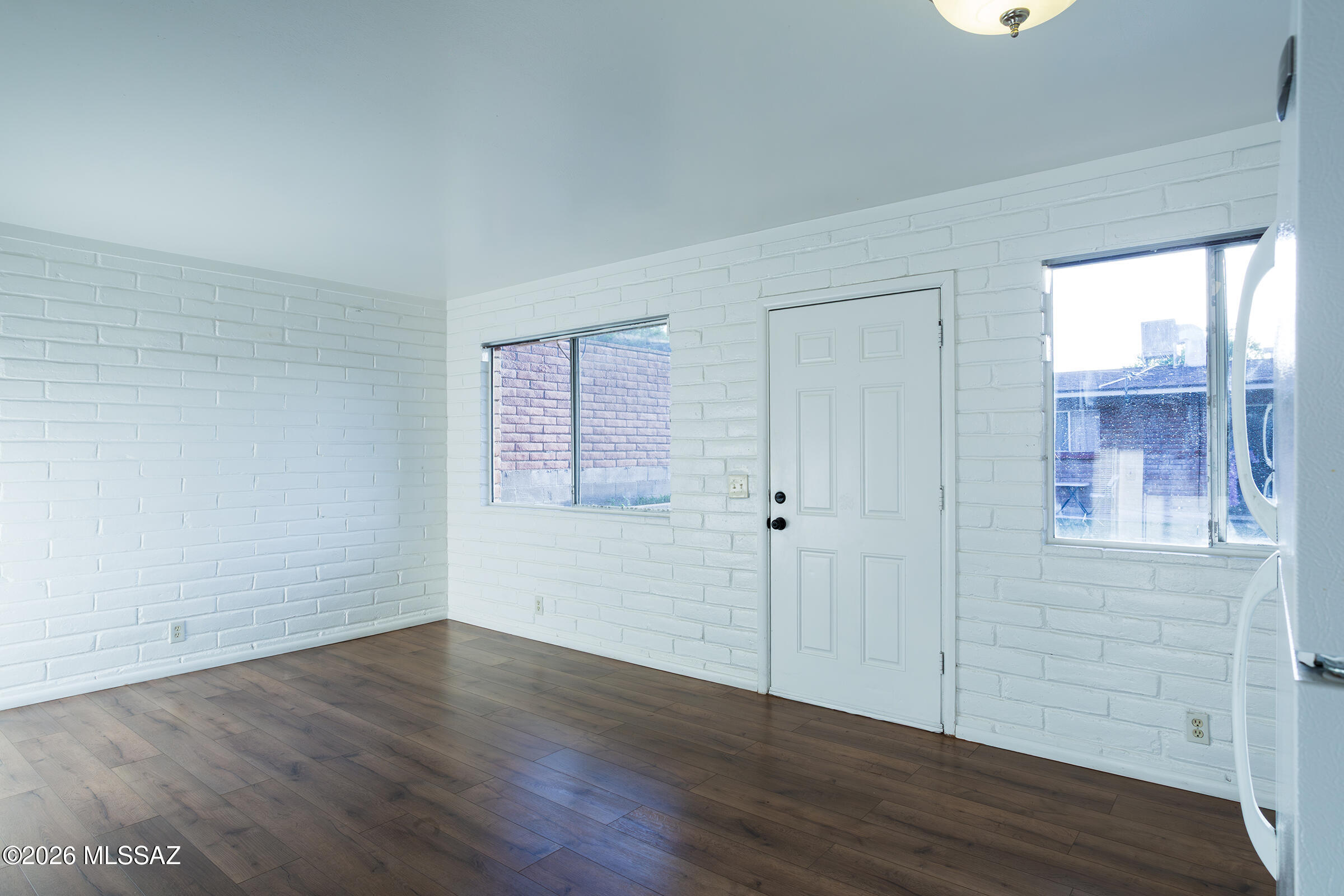 Mission Manor - Residential Lease