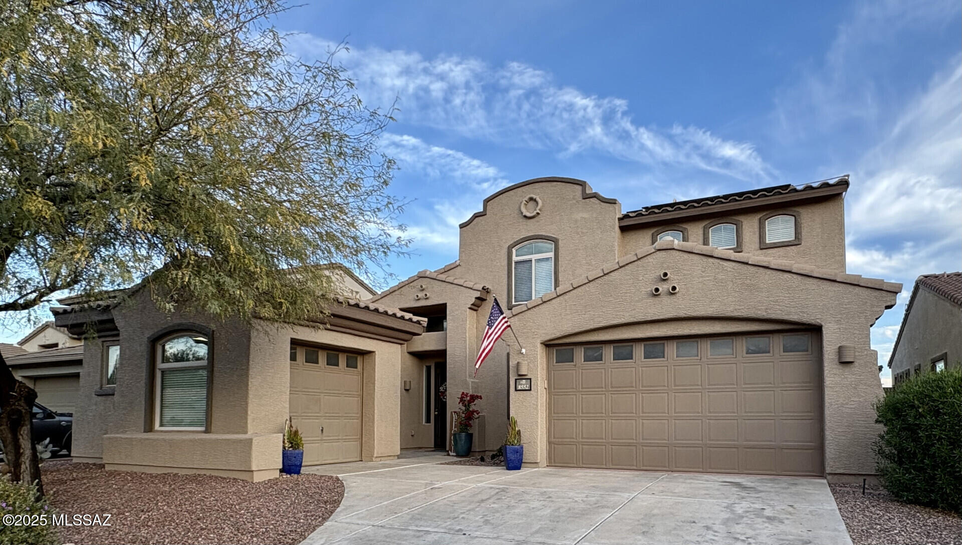 8552 N Moonfire Drive