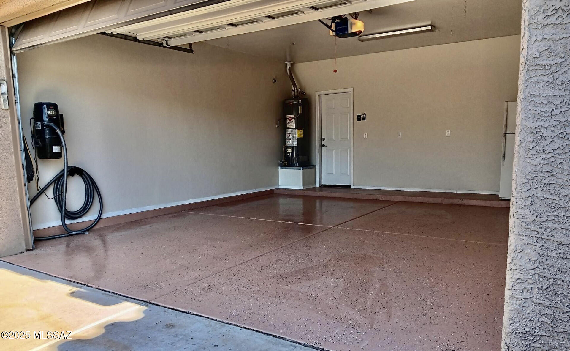 8552 N Moonfire Drive