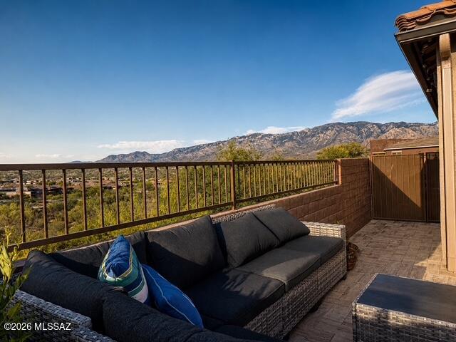 13285 N Stonecrop Lane