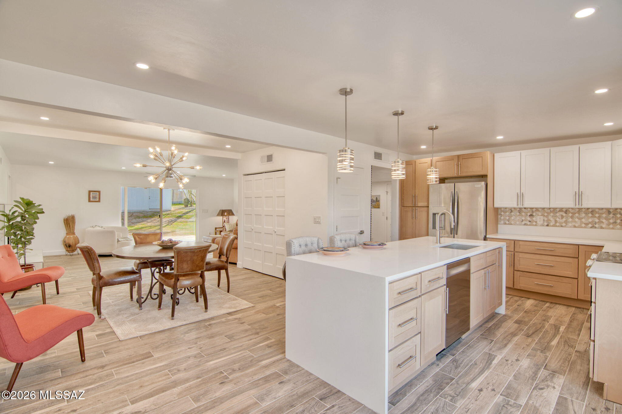 7012 N Montebella Road