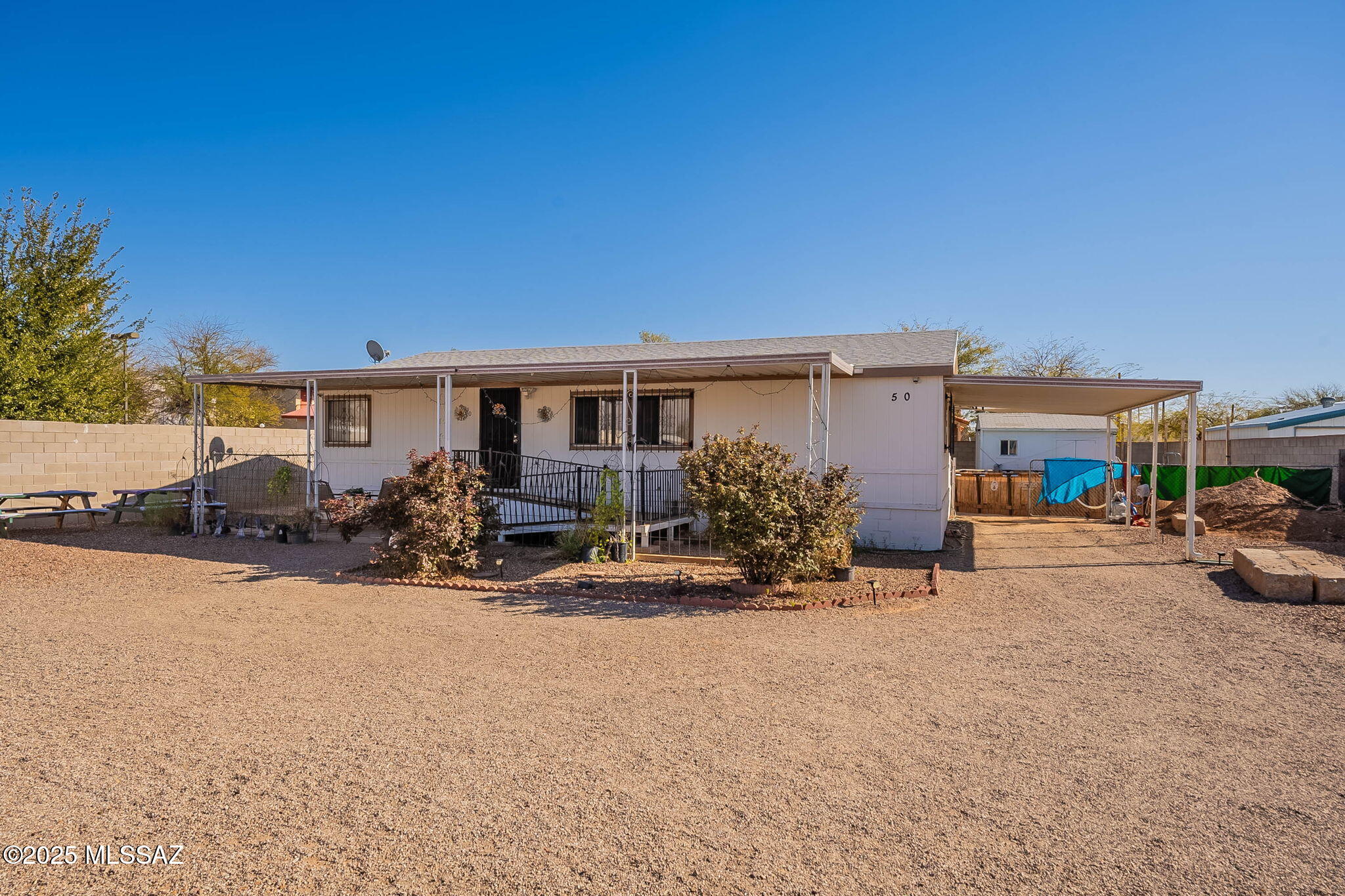 50 E Mohave Road