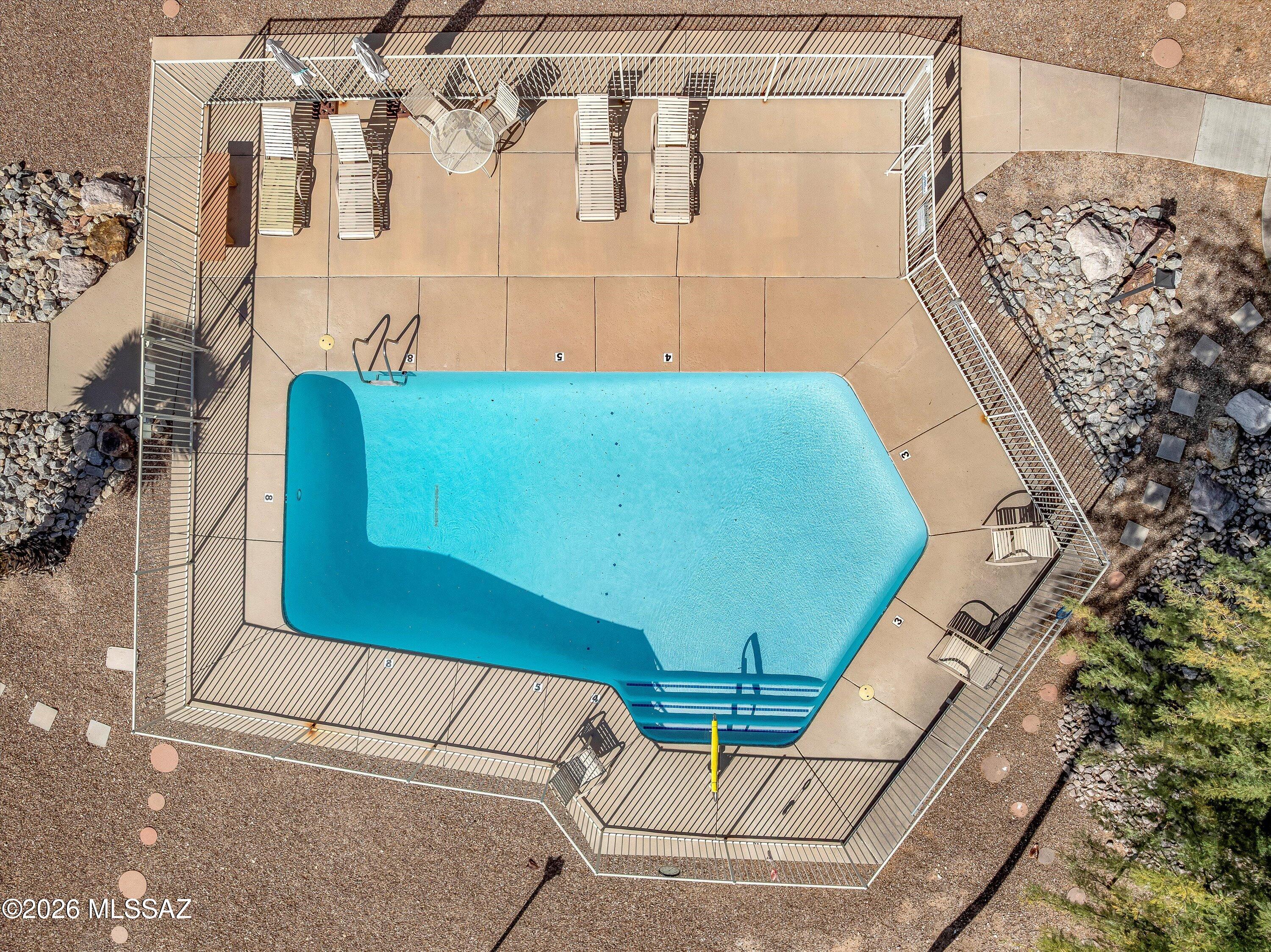 La Esperanza Town Homes (1-26) - Residential