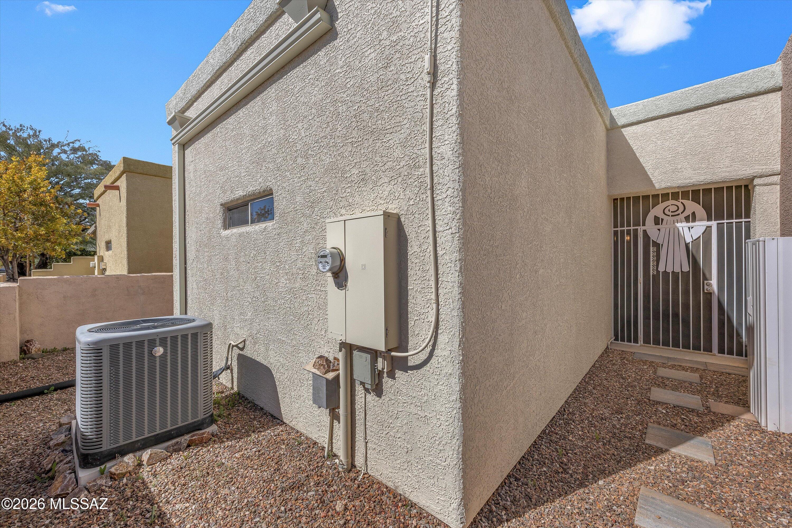 La Esperanza Town Homes (1-26) - Residential