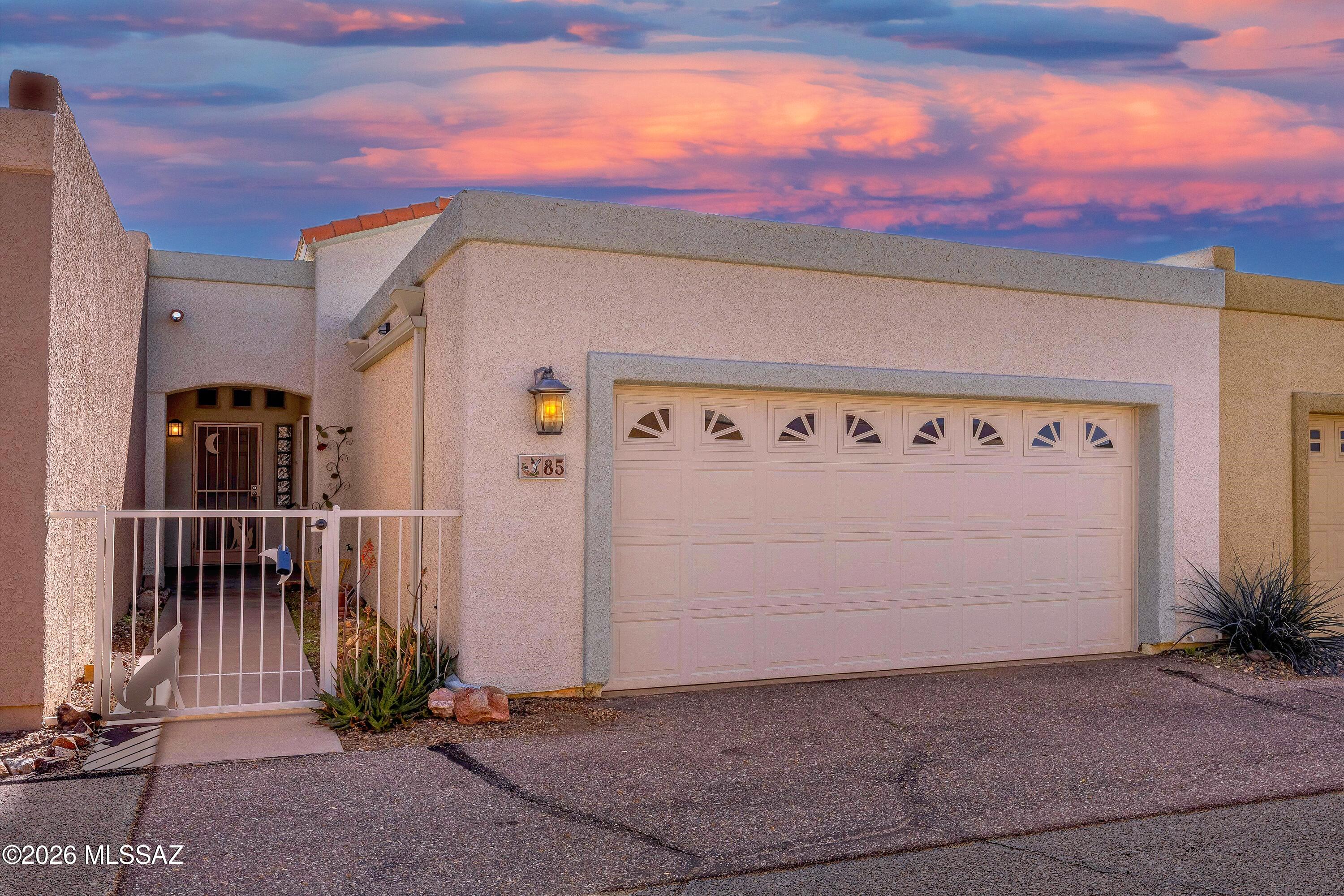 La Esperanza Town Homes (1-26) - Residential
