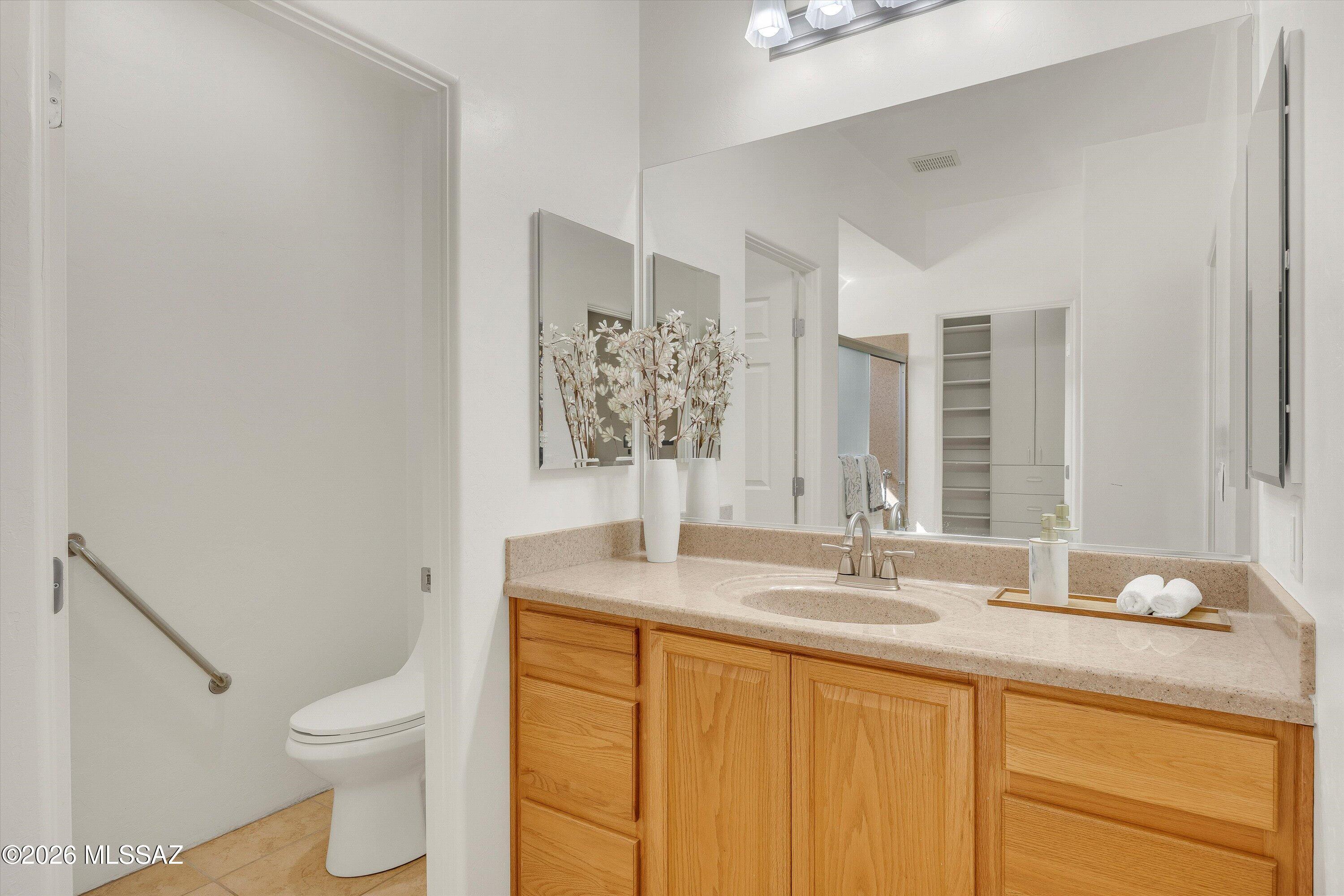 La Esperanza Town Homes (1-26) - Residential