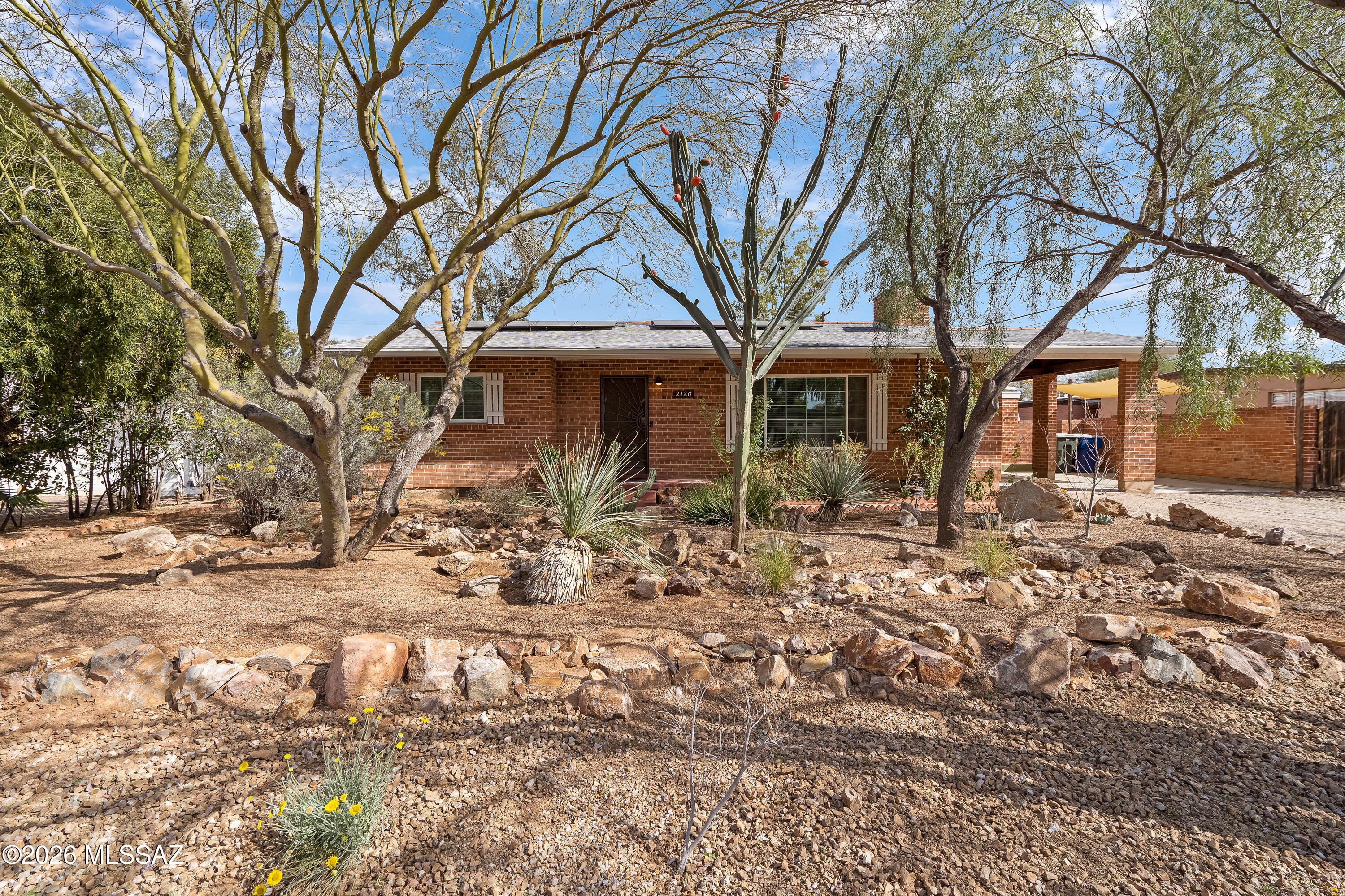 2120 N Norton Avenue