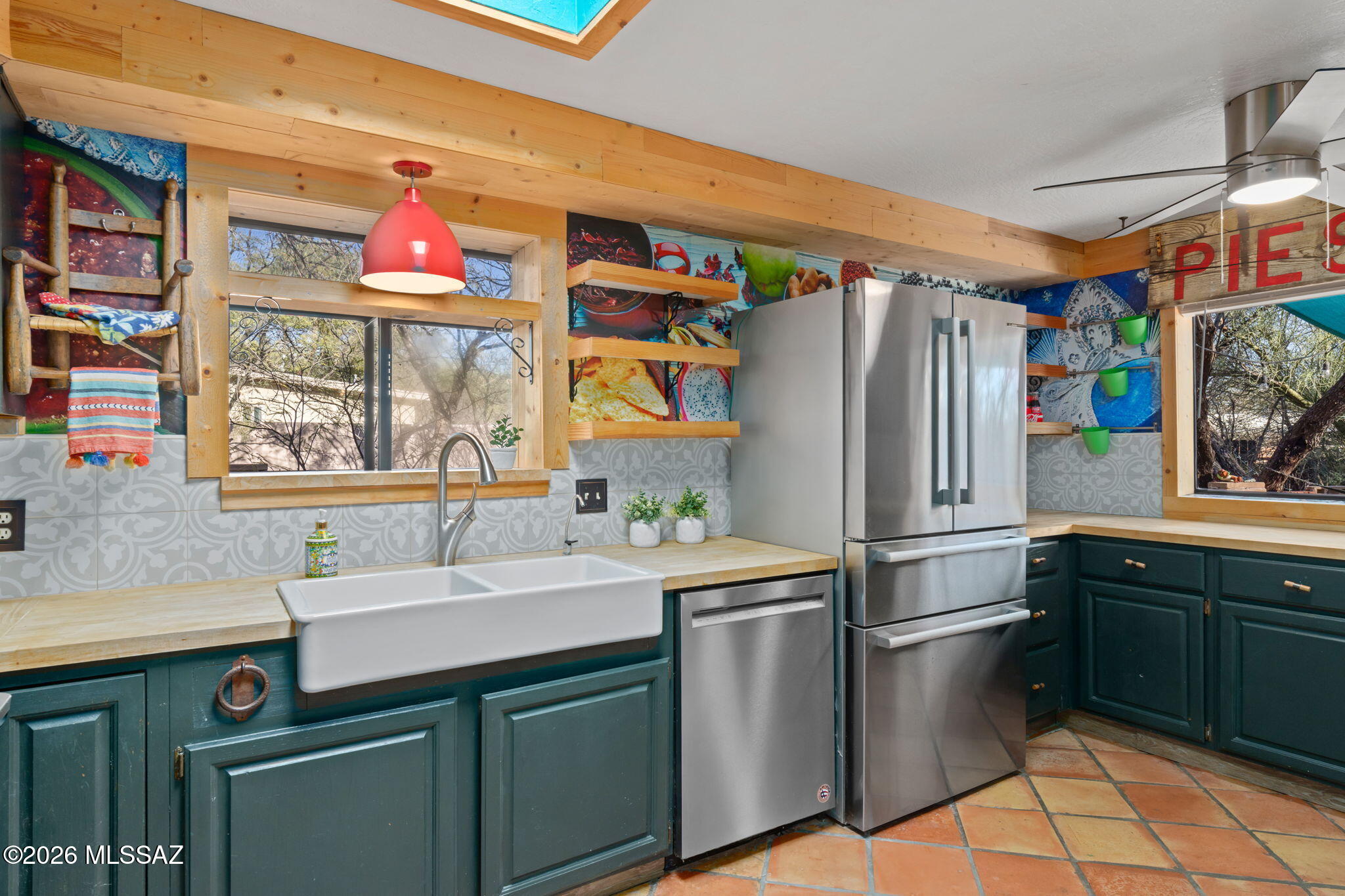 8802 E Buckboard Road