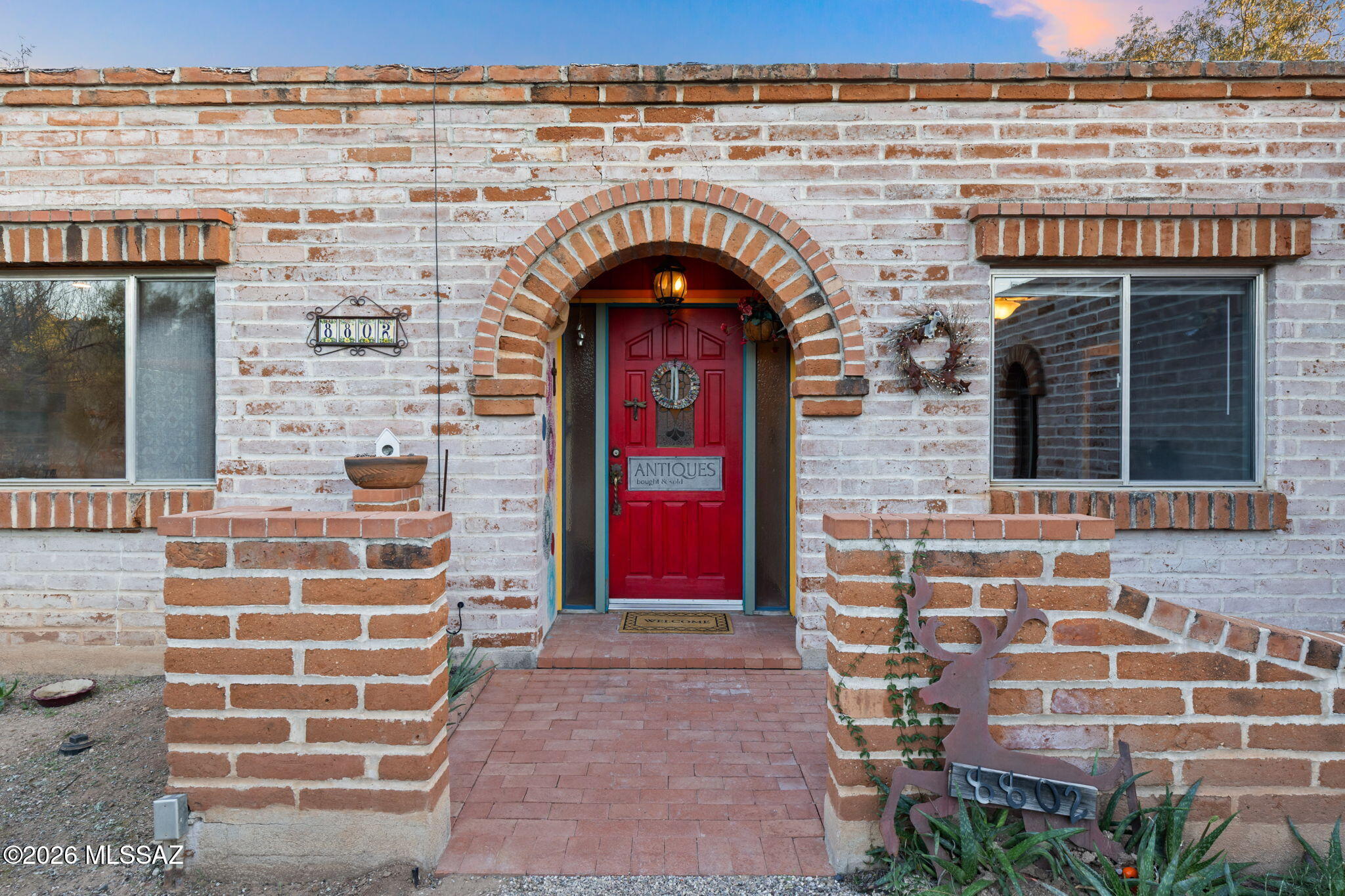 8802 E Buckboard Road