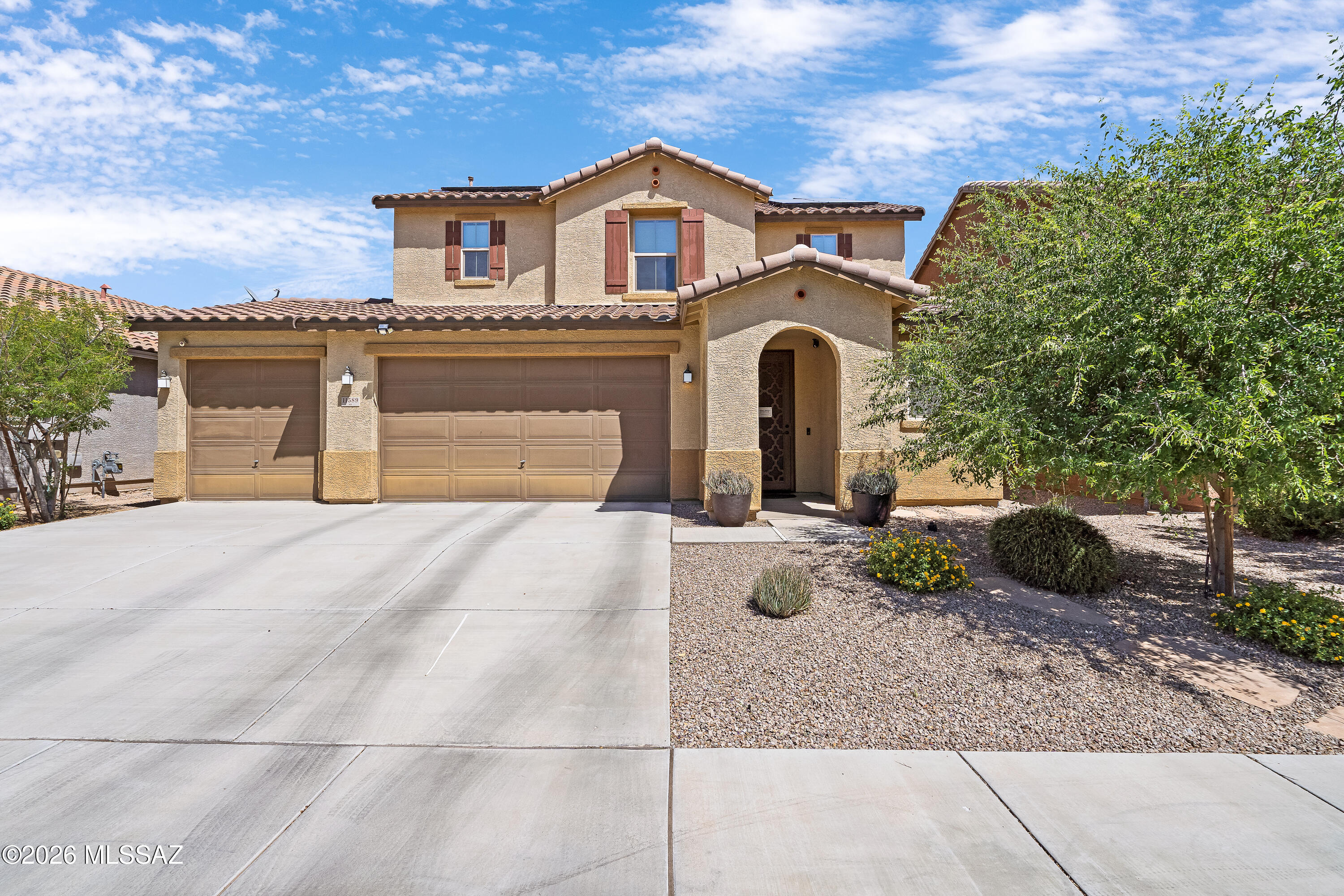 11589 W Granville Drive