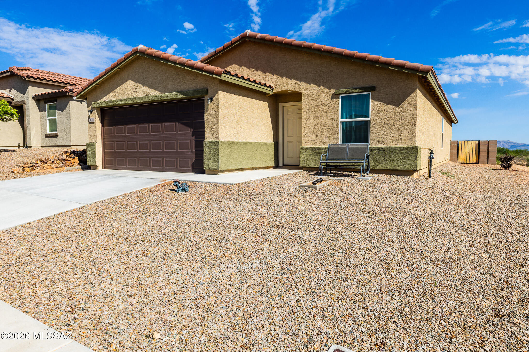 1622 W Cottonwood Bluffs Drive