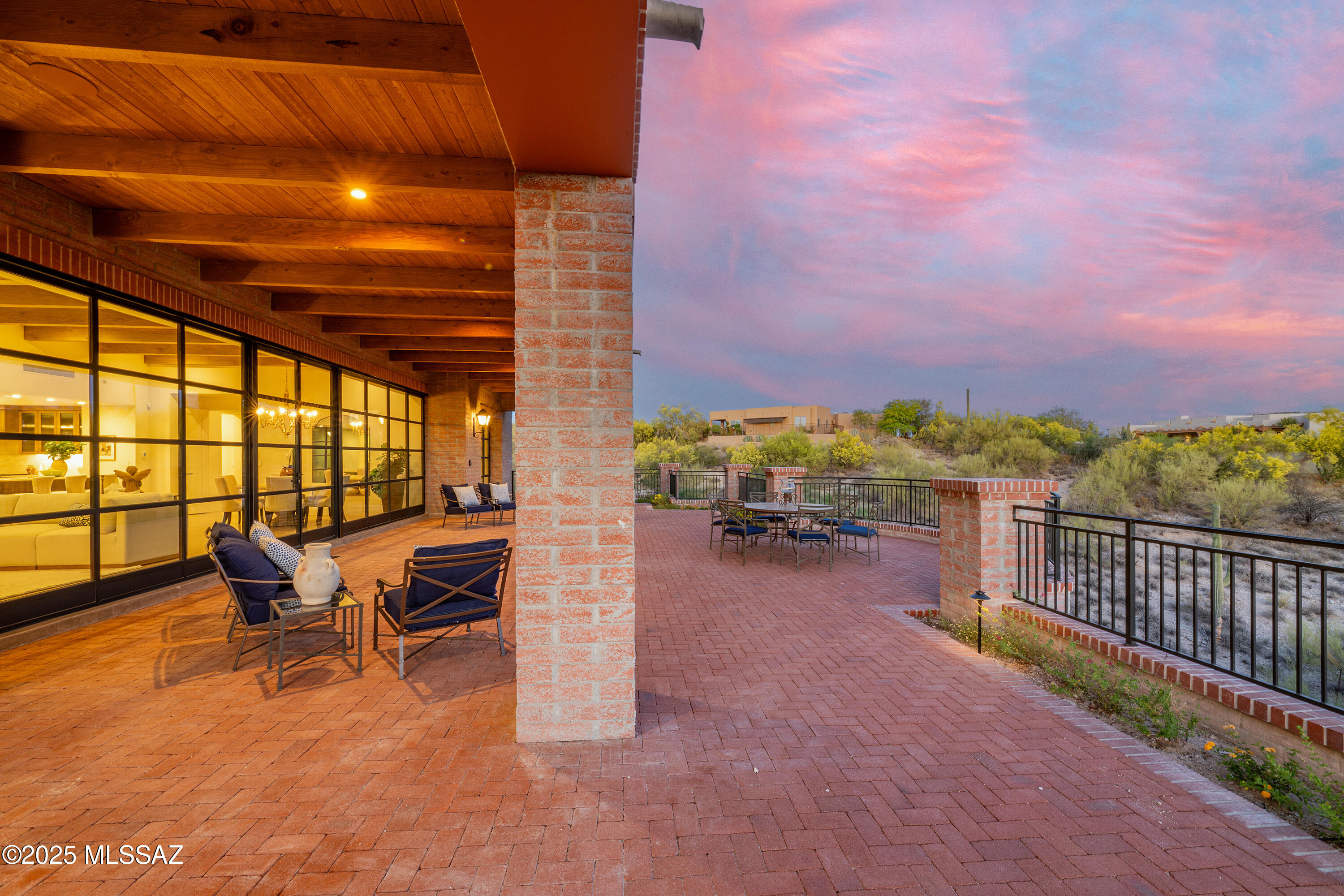 Quintana in the Catalina Foothills - Residential
