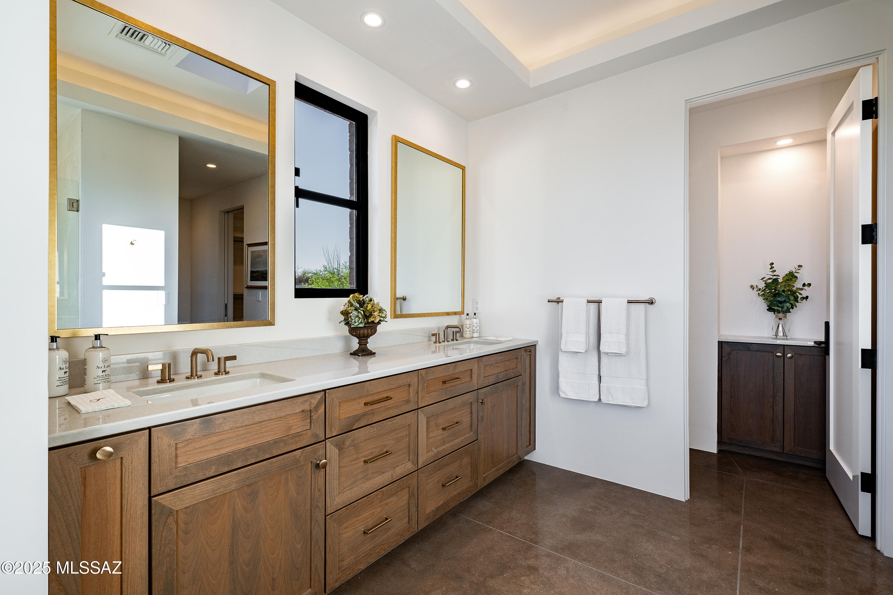 Quintana in the Catalina Foothills - Residential