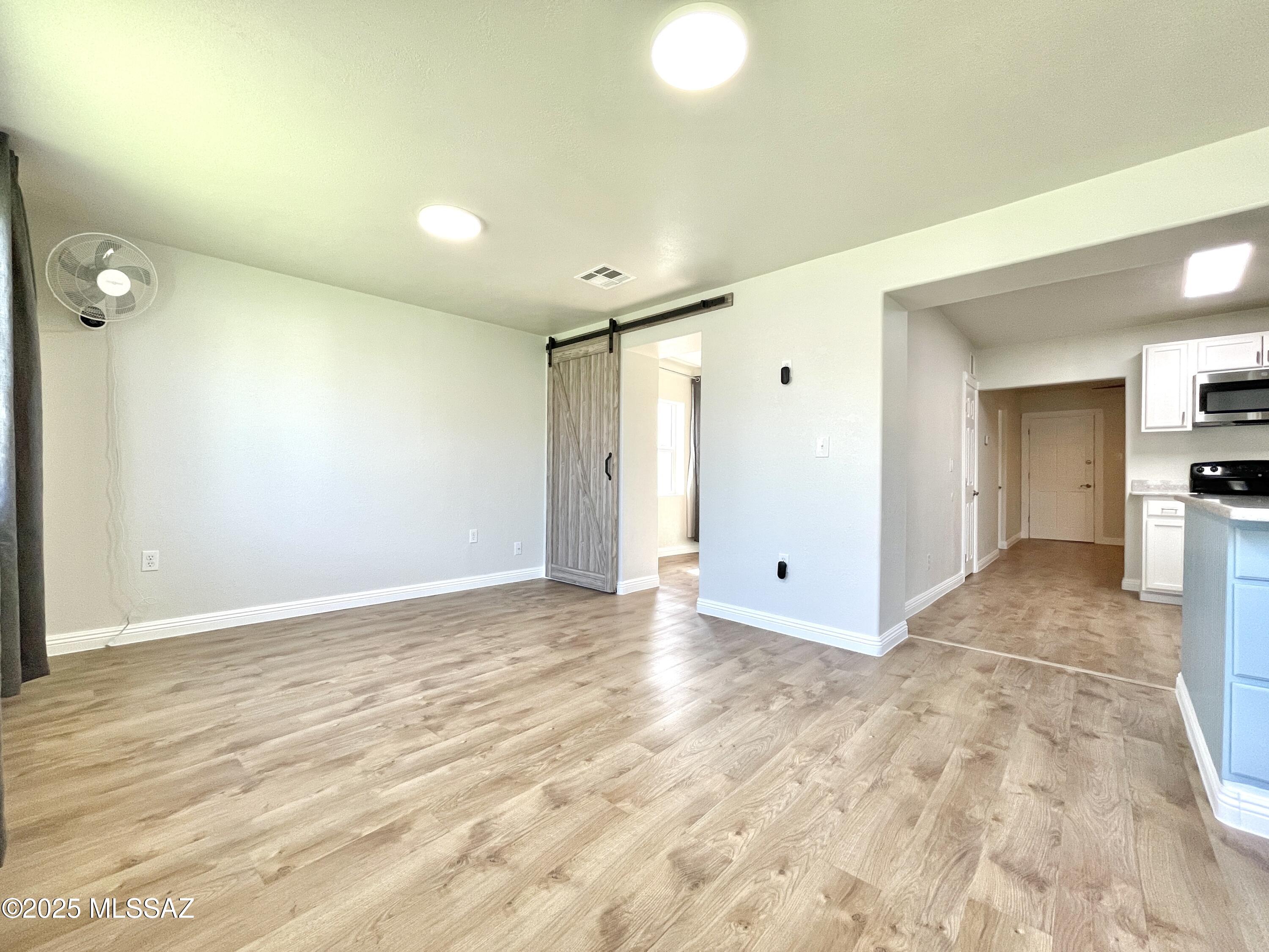 El Pasadena Tract - Residential Lease