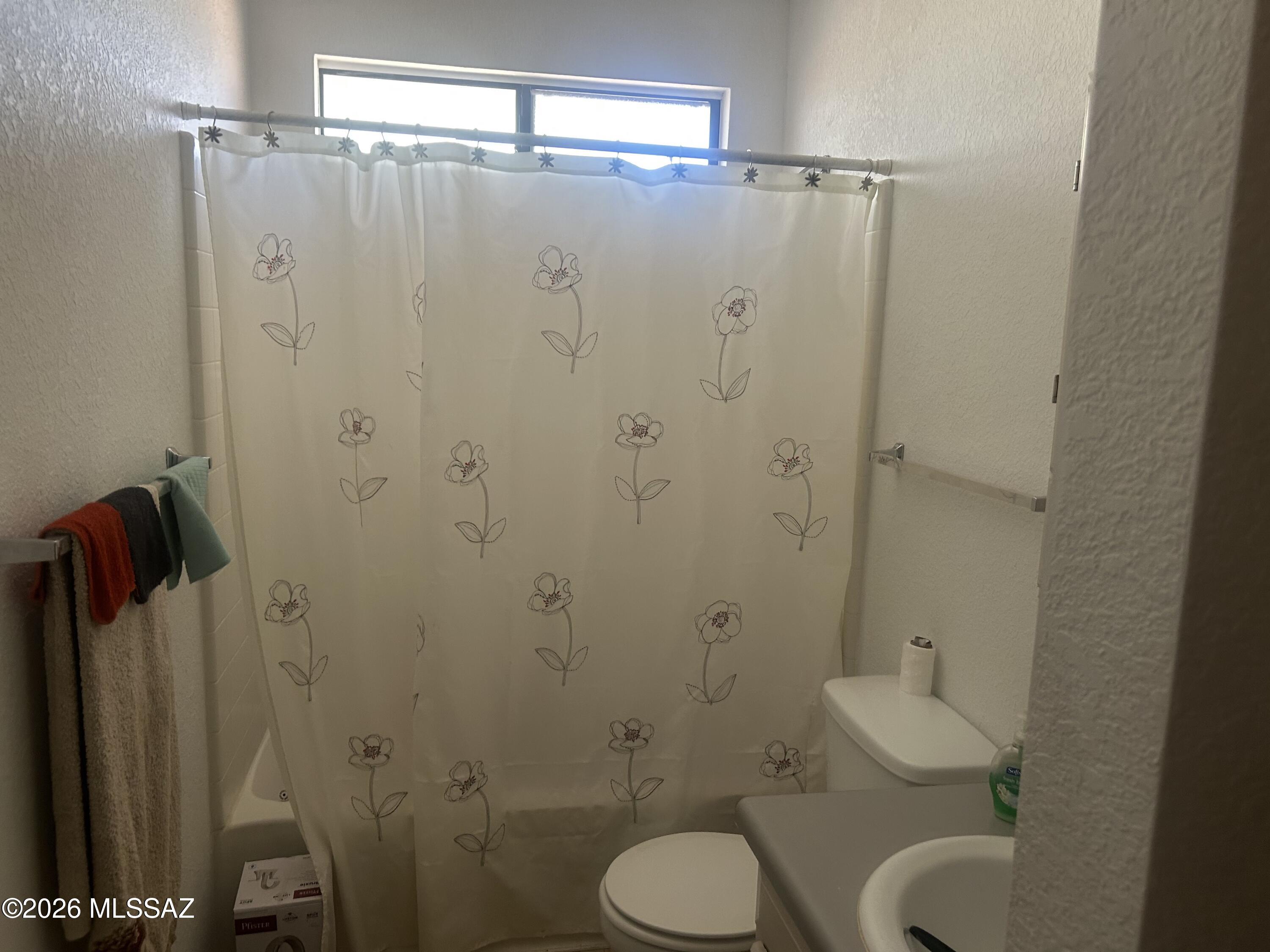 J Six Ranchettes 2 - Residential