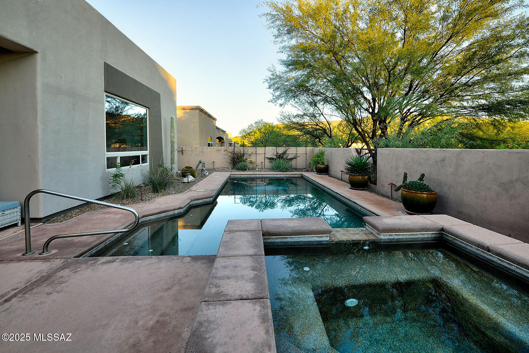 Ventana Del Rio (1-29) - Residential