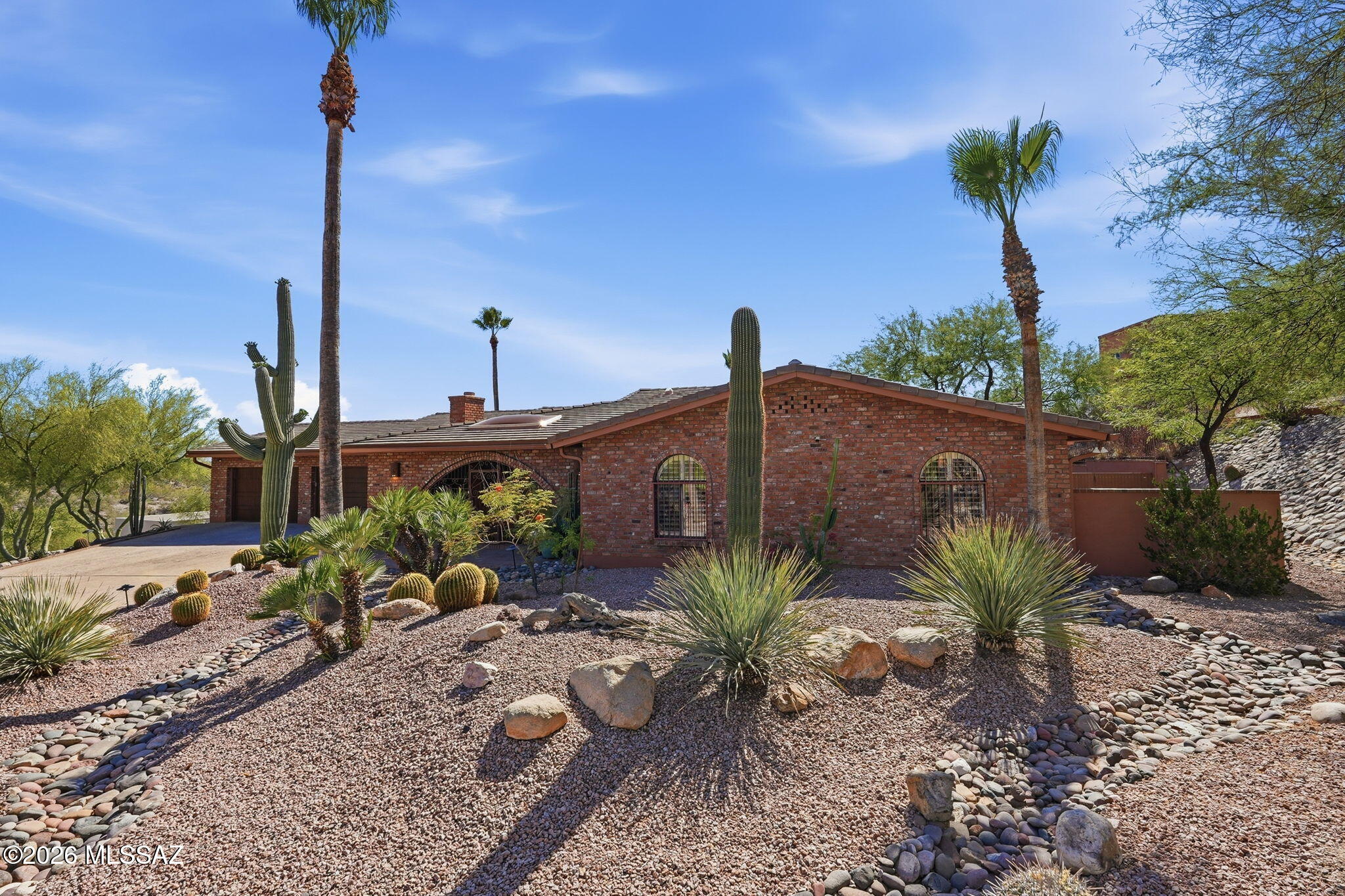 3901 N Rio Verde Vista Drive