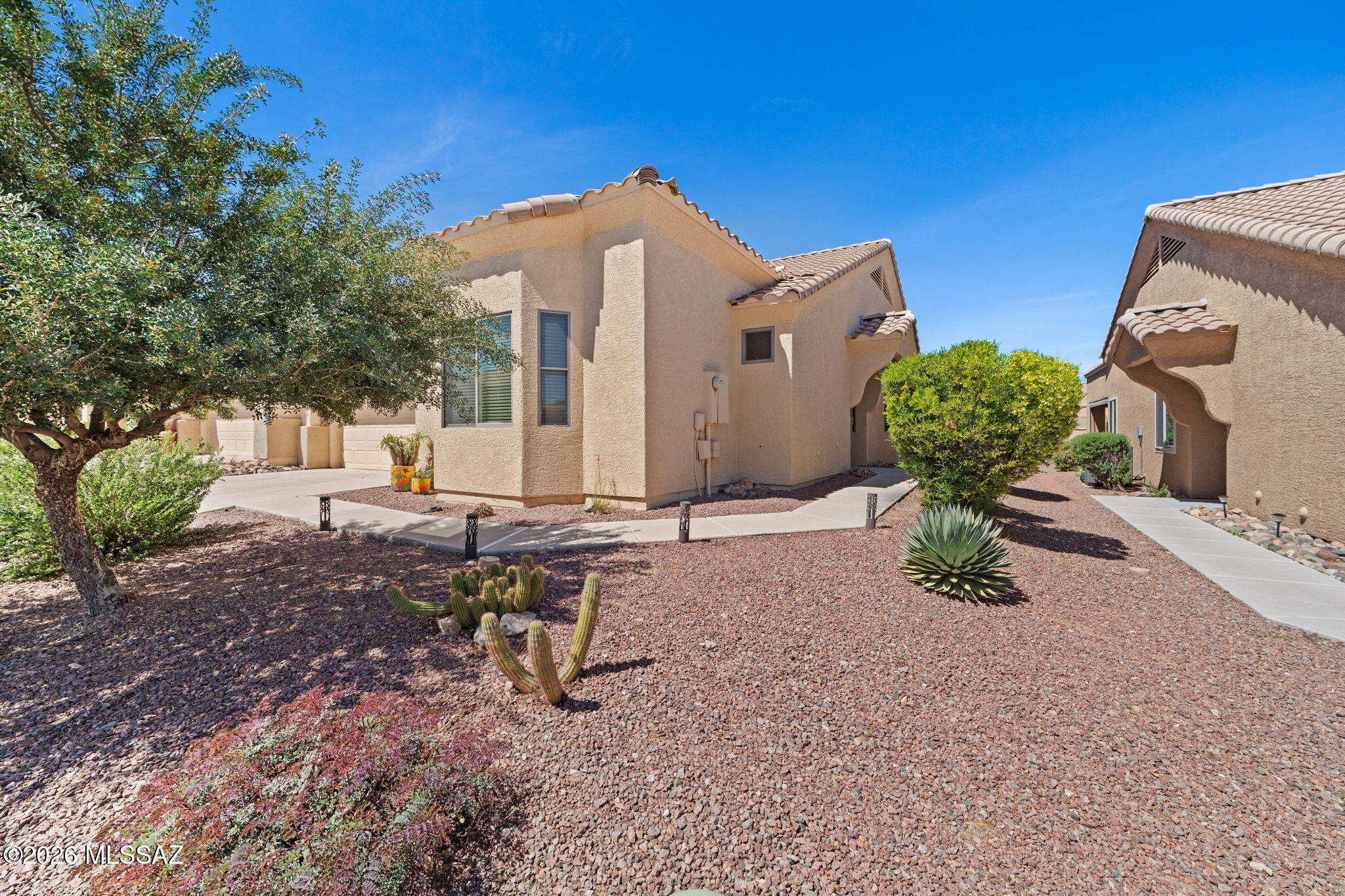 Las Campanas Village (1-111) - Residential