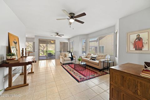 Photo of 530 W Aspenwood Street, Green Valley, AZ 85614 (MLS # 22607212)