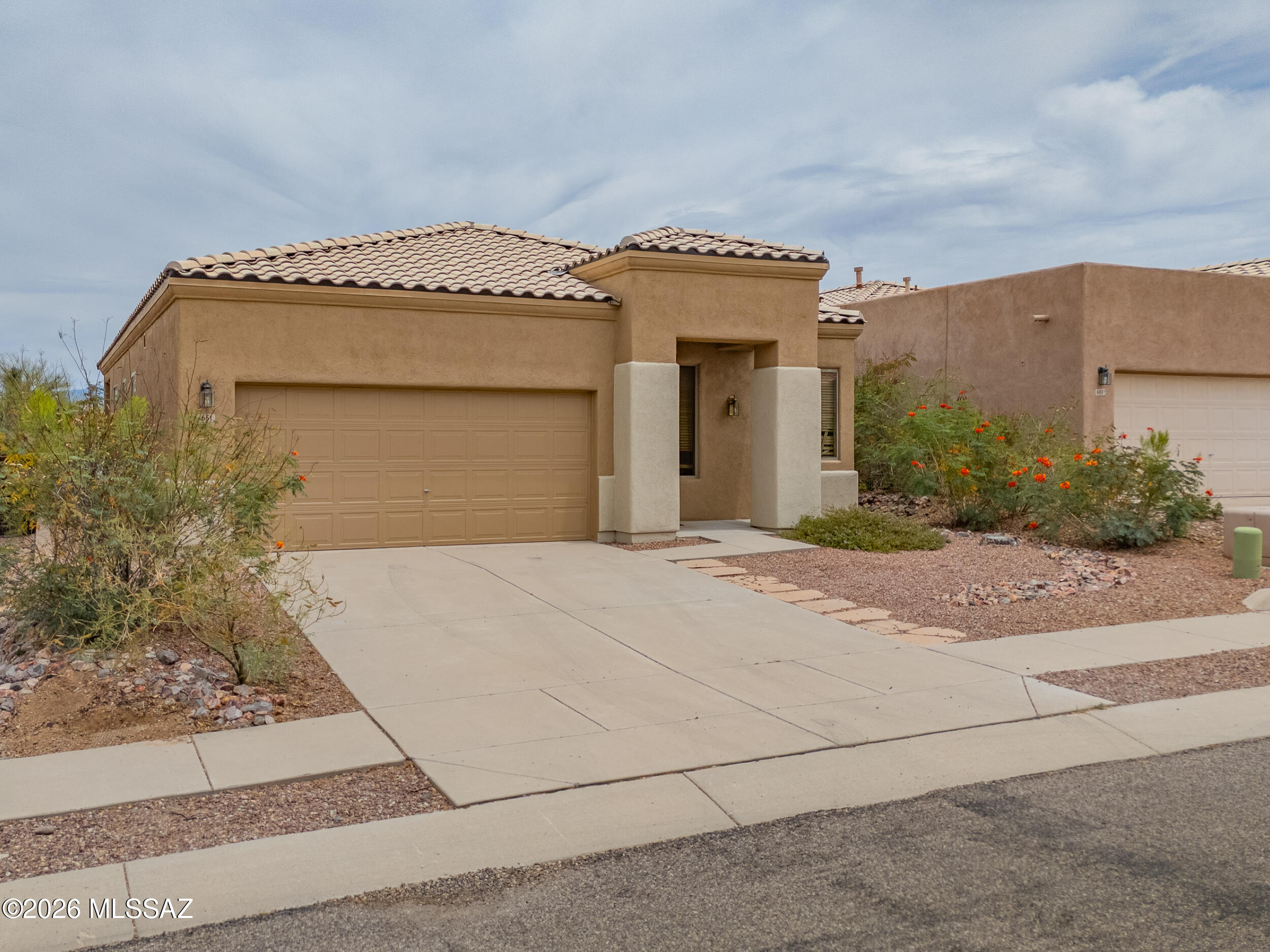 651 S Painted River Way
