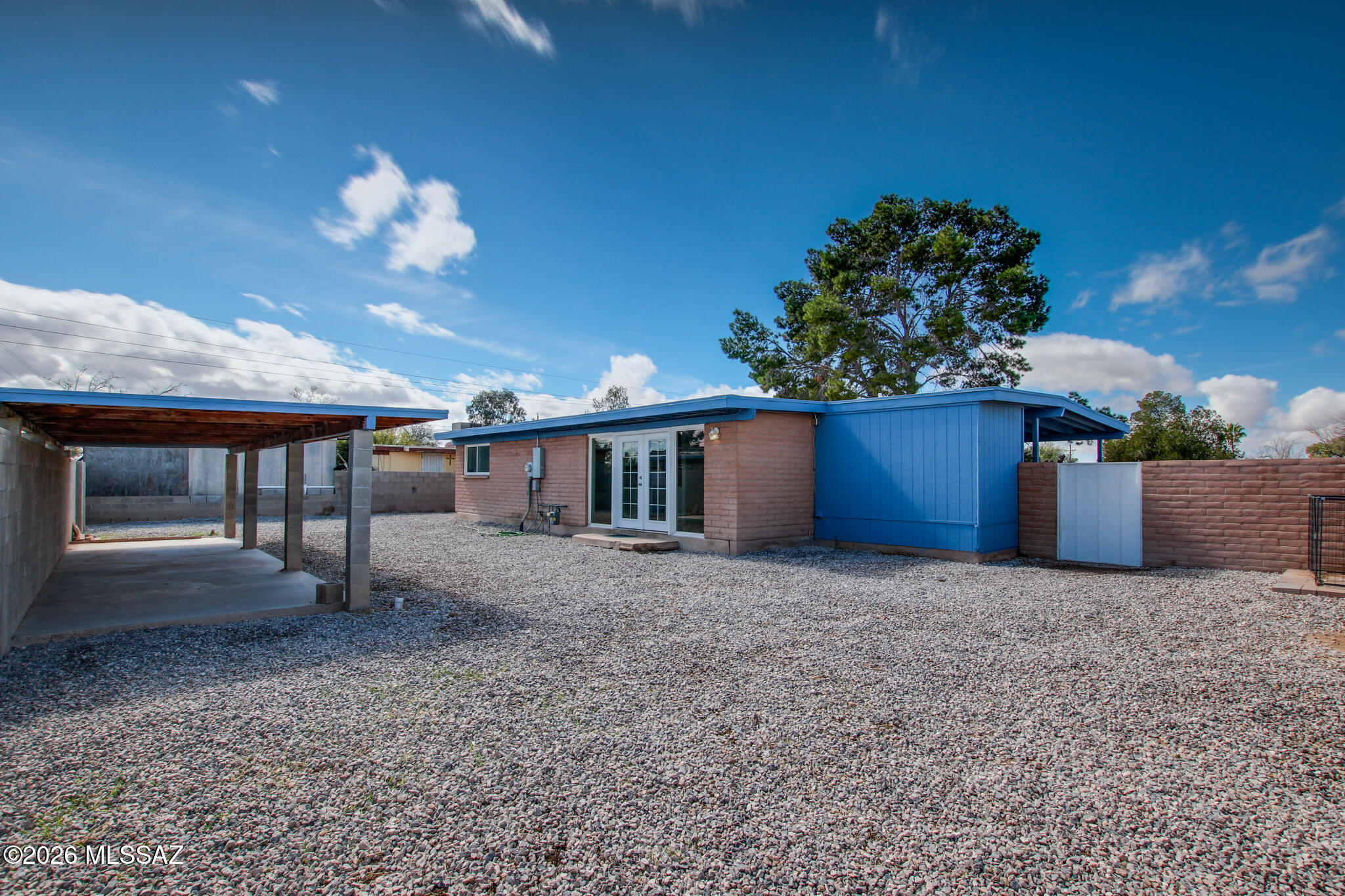 Mission Heights (235-305) - Residential