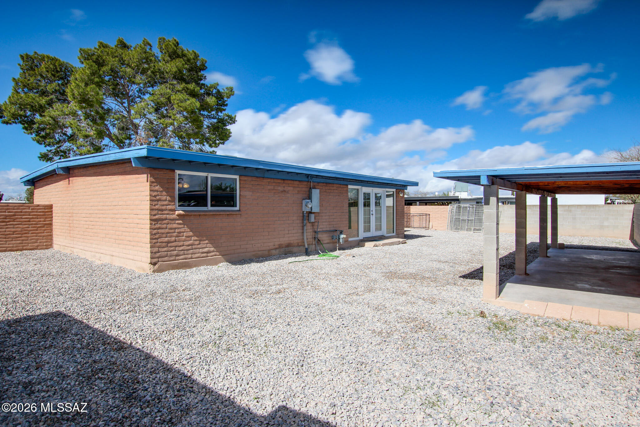 Mission Heights (235-305) - Residential