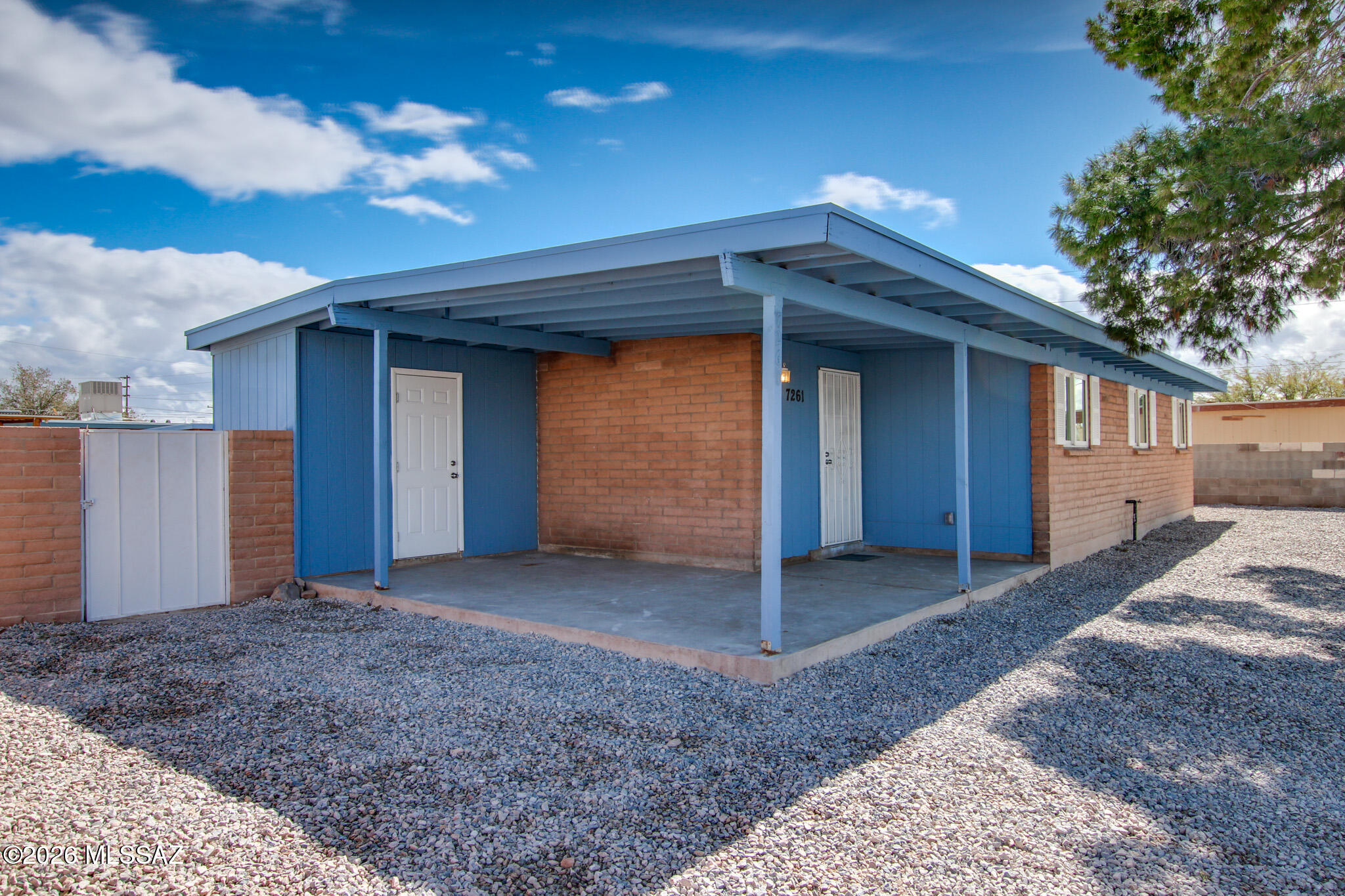 Mission Heights (235-305) - Residential