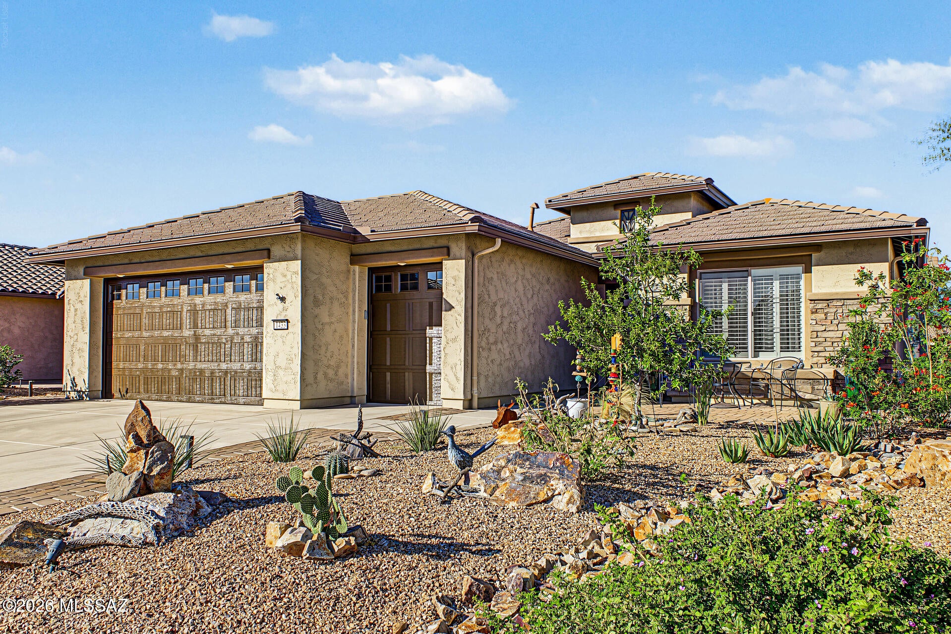 1433 E Claystone Drive
