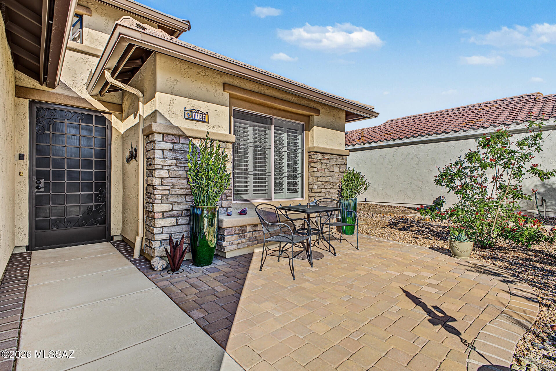 1433 E Claystone Drive