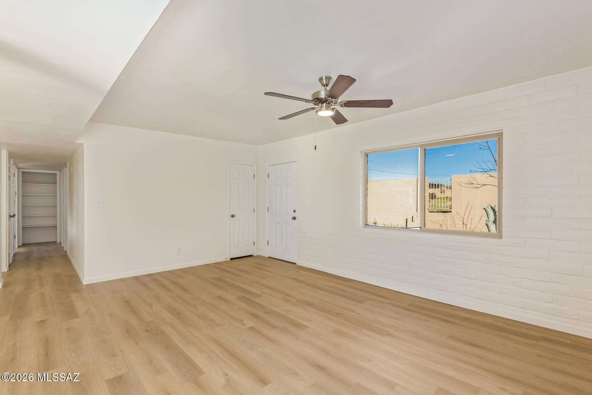 1530 N Calle Granada