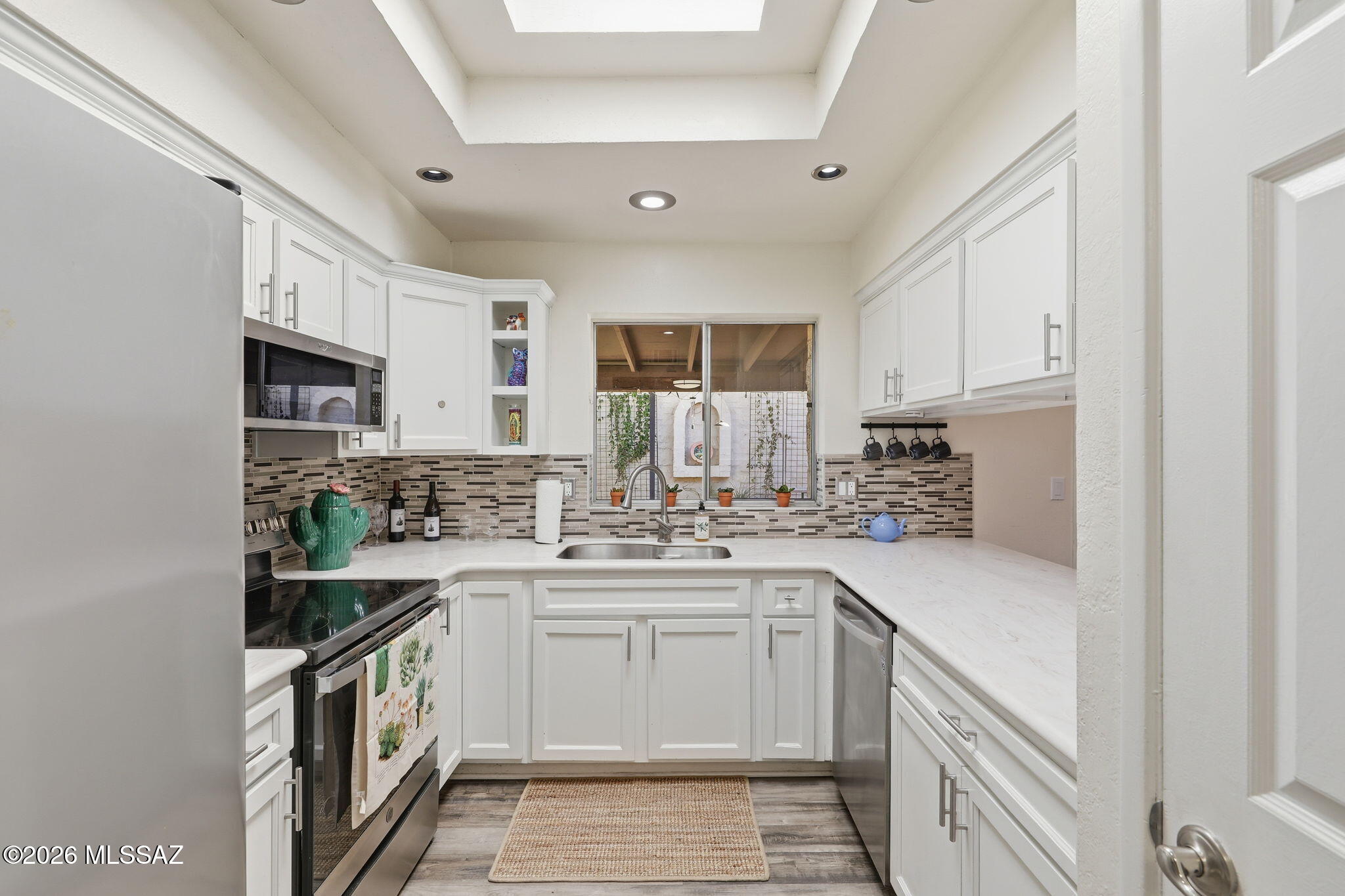 810 N Camino Santiago 3