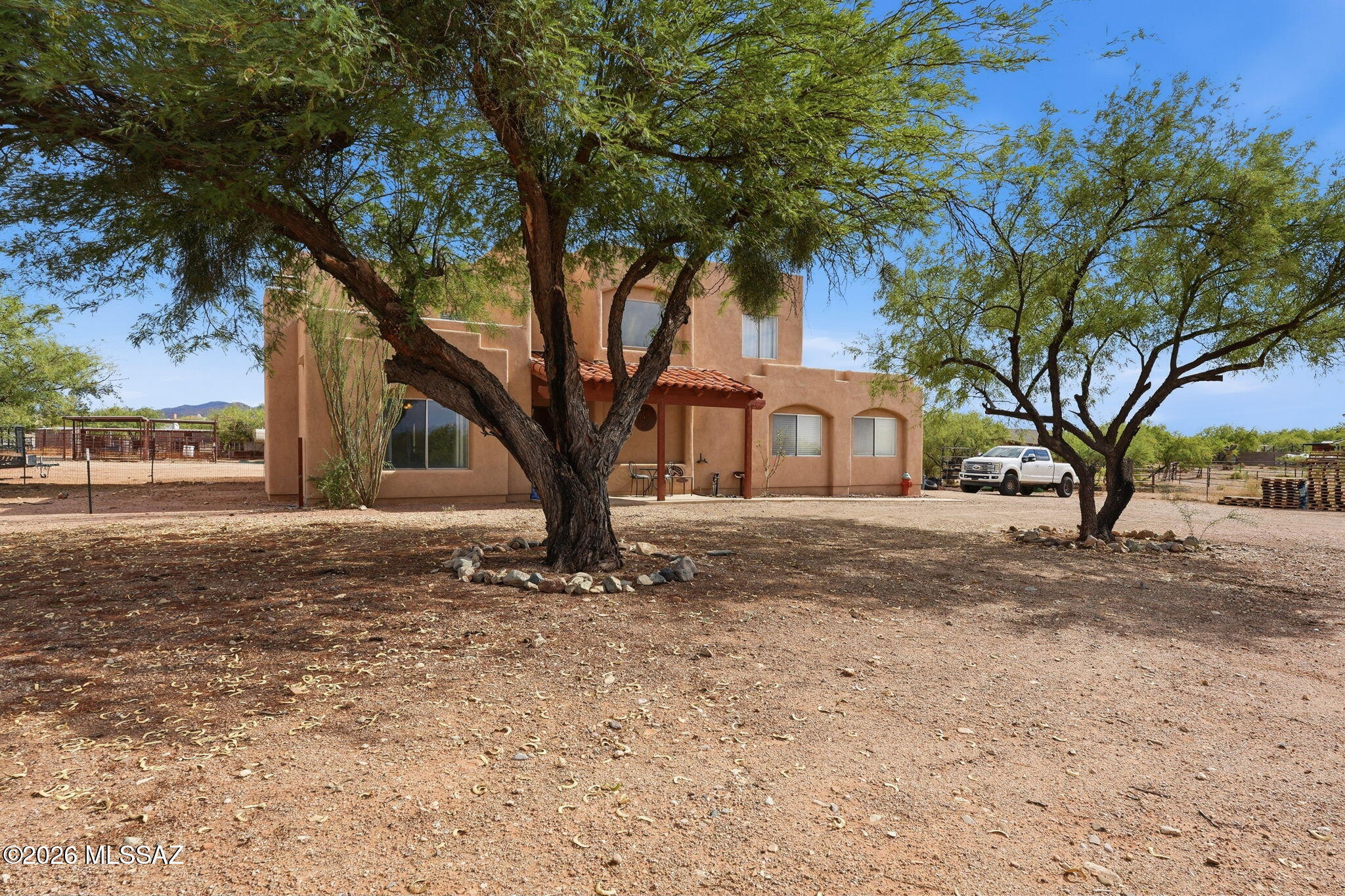 2932 E Wiley Lane