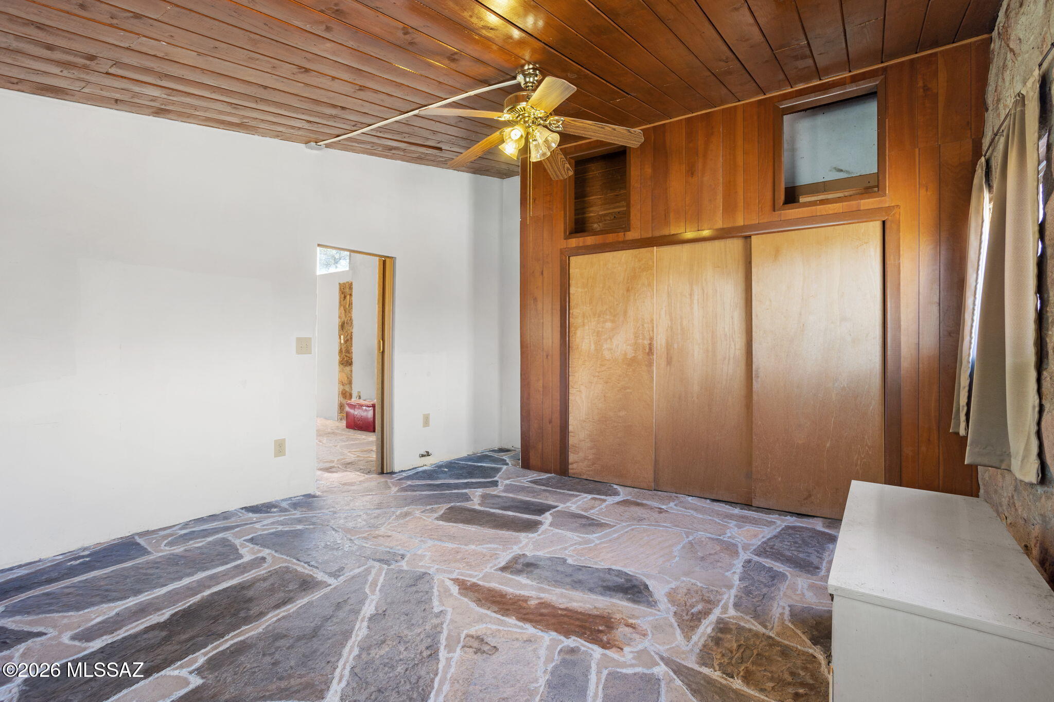 Unsubdivided - Residential
