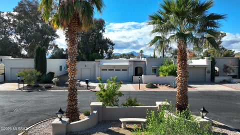 Photo of 2775 W Casas Circle, Tucson, AZ 85742 (MLS # 22621898)