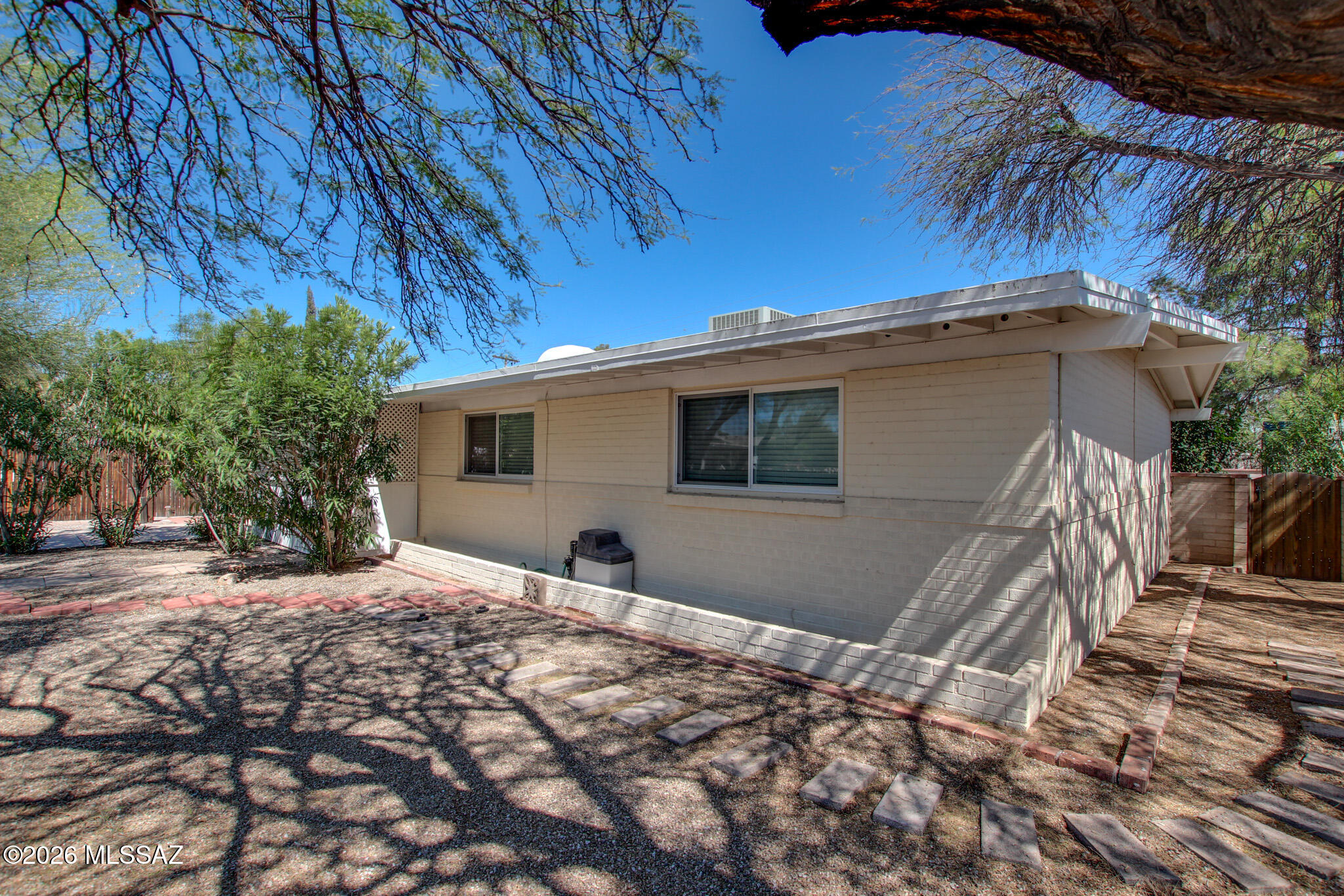 2019 S Avenida Del Sol