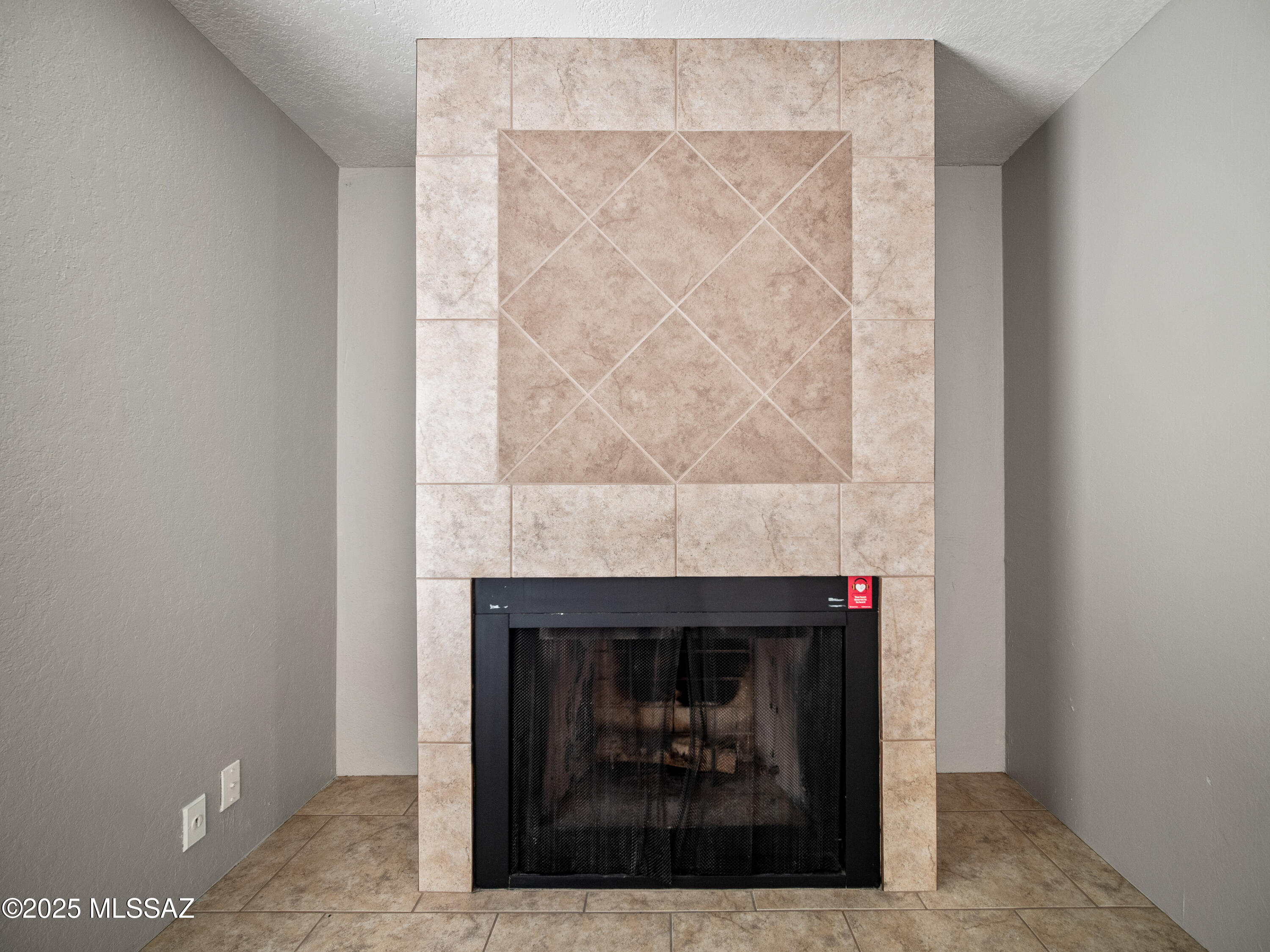 Valle Cereza (1-59) - Residential