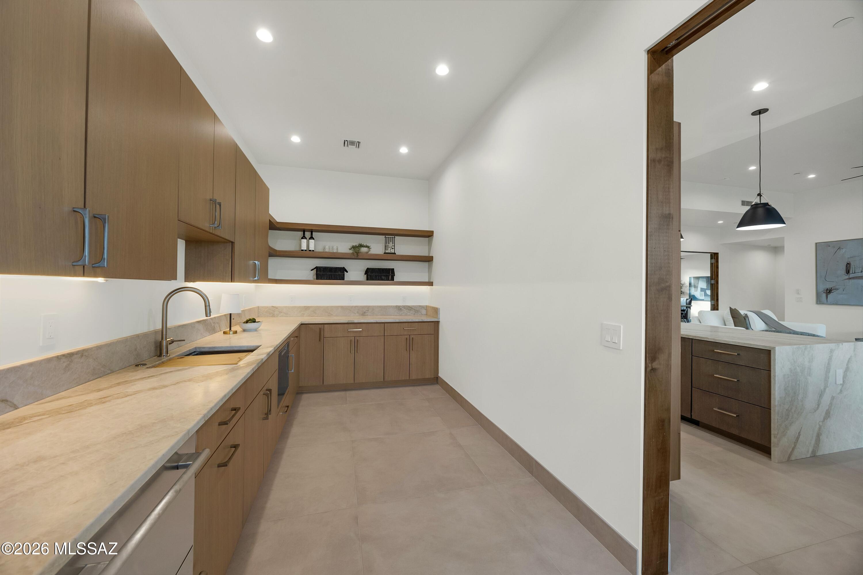 Stone Canyon VI - Residential