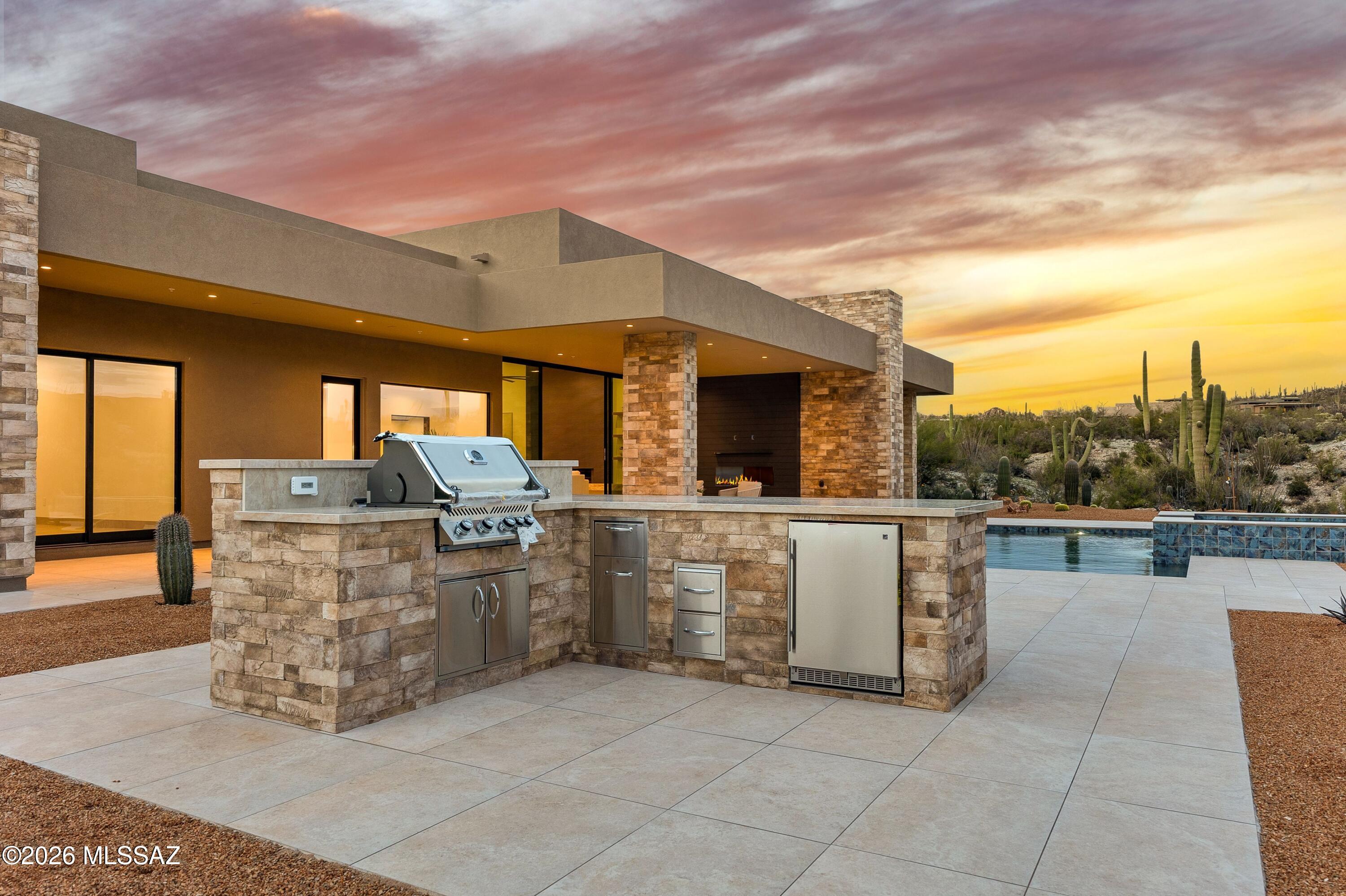 Stone Canyon VI - Residential