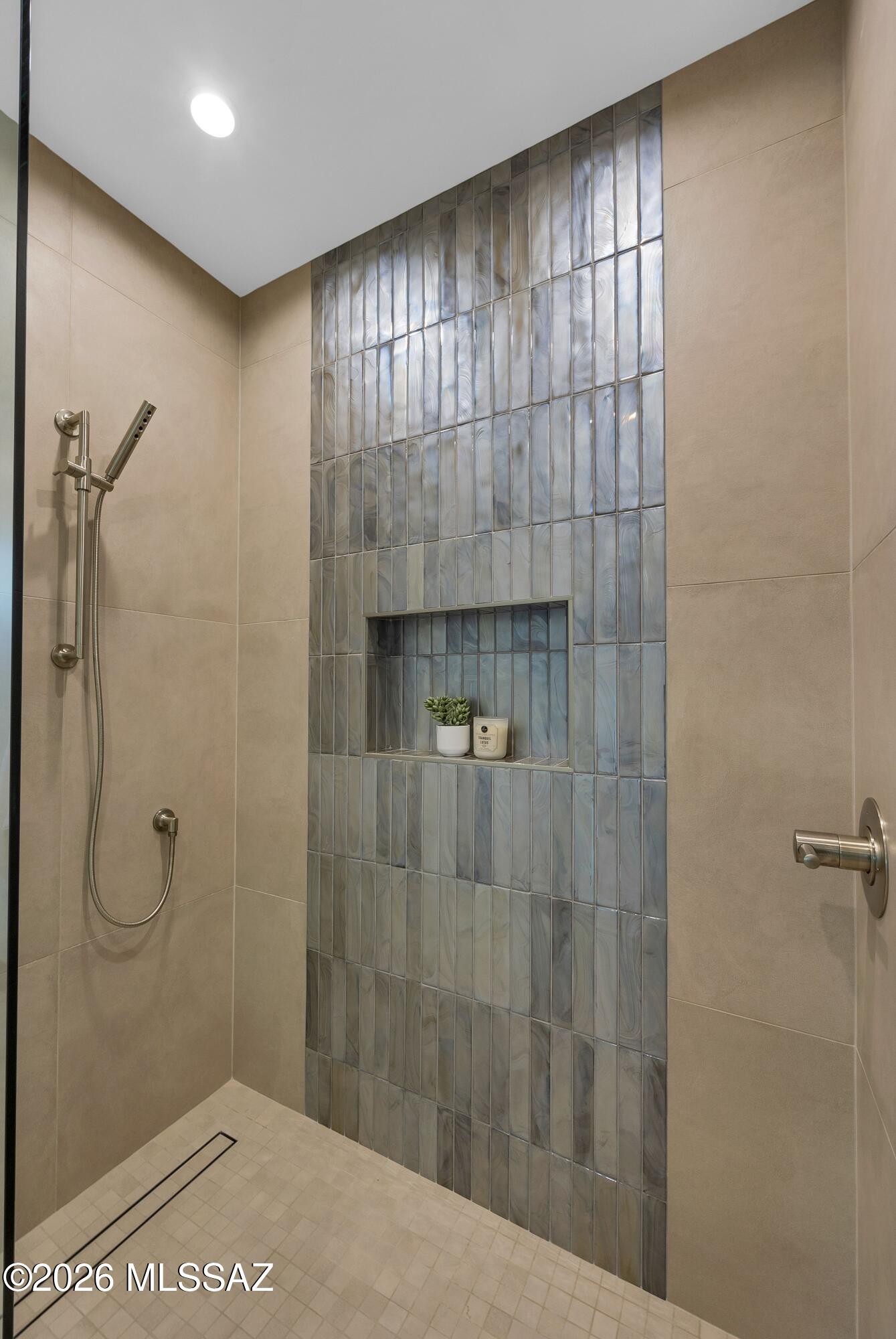 Stone Canyon VI - Residential