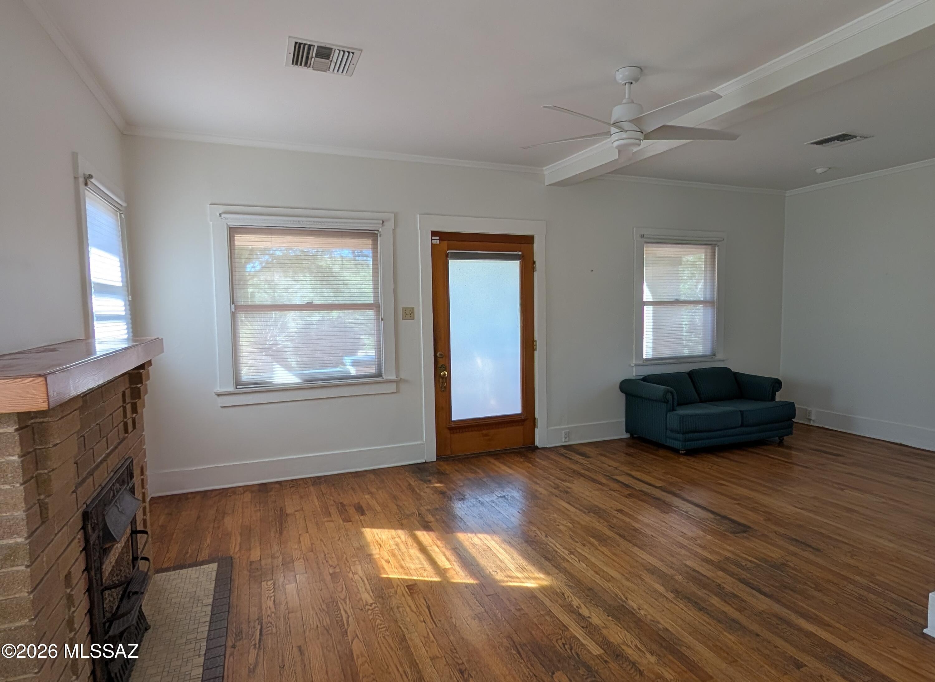 521 & 521A E 2nd Street