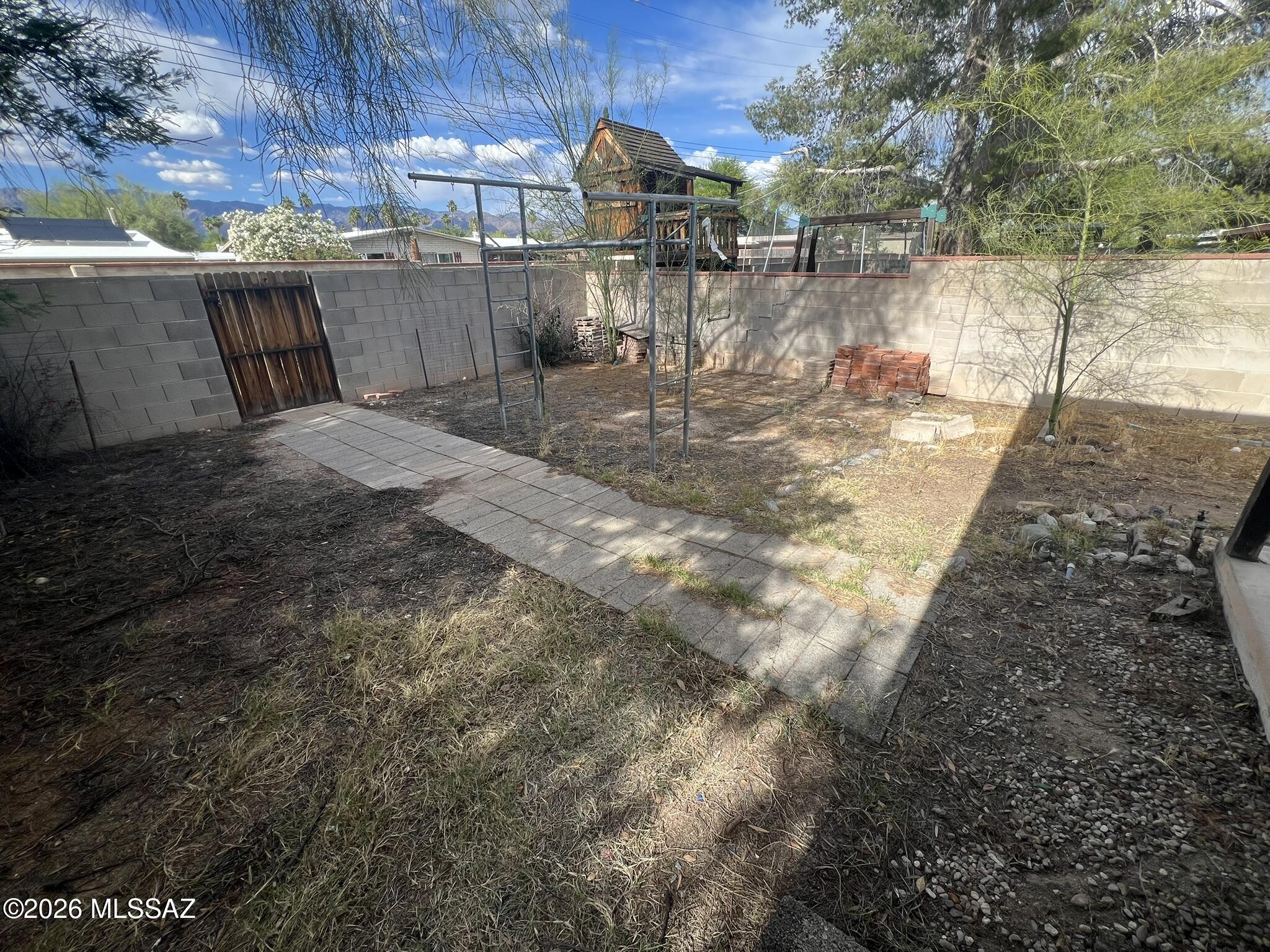 Silver Shadows Estates - Residential