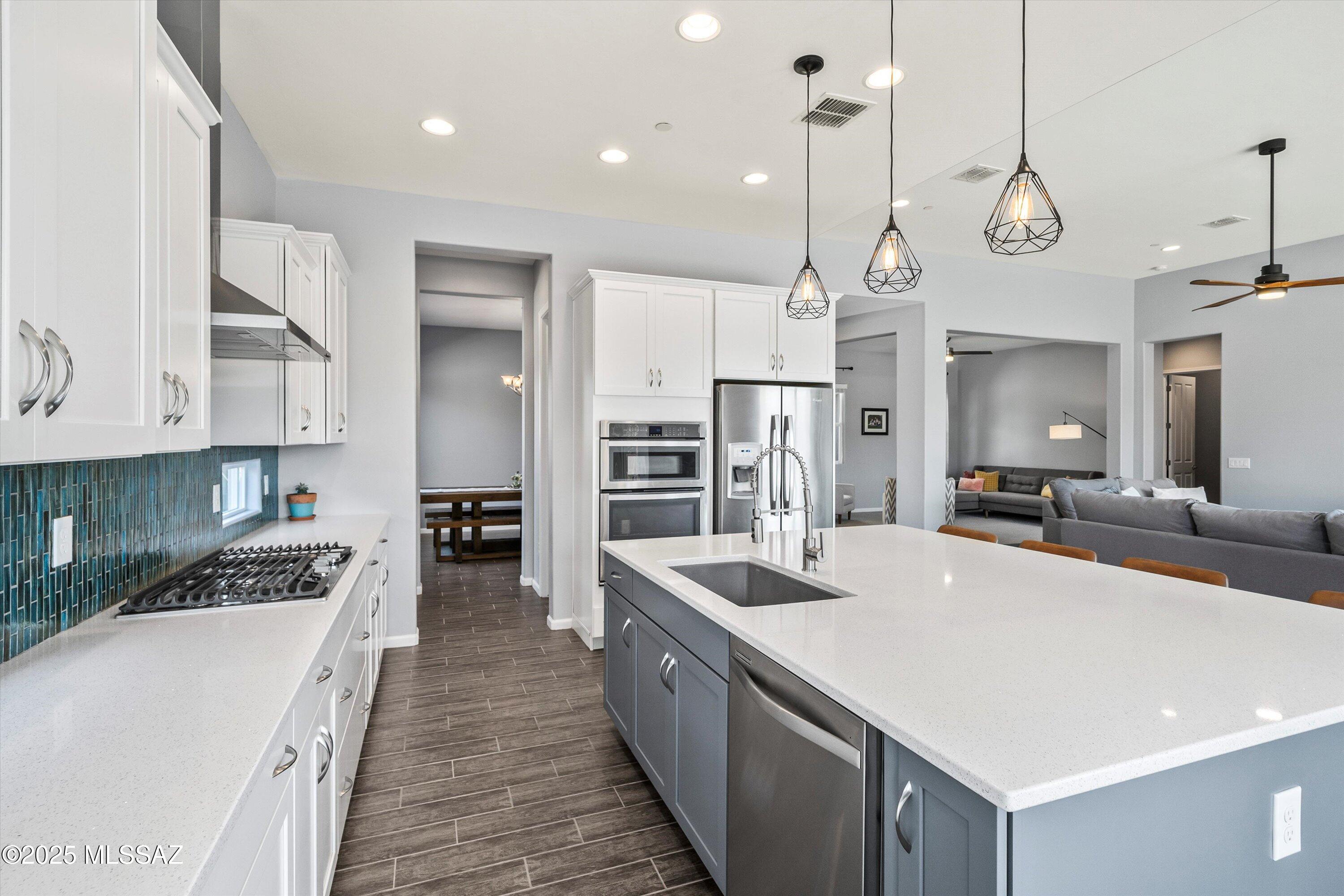 7415 Cactus Flower Pass