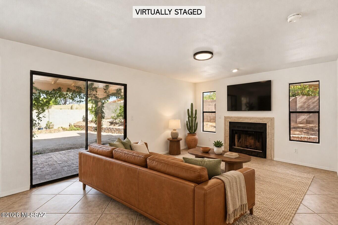 1094 W Bullion Place
