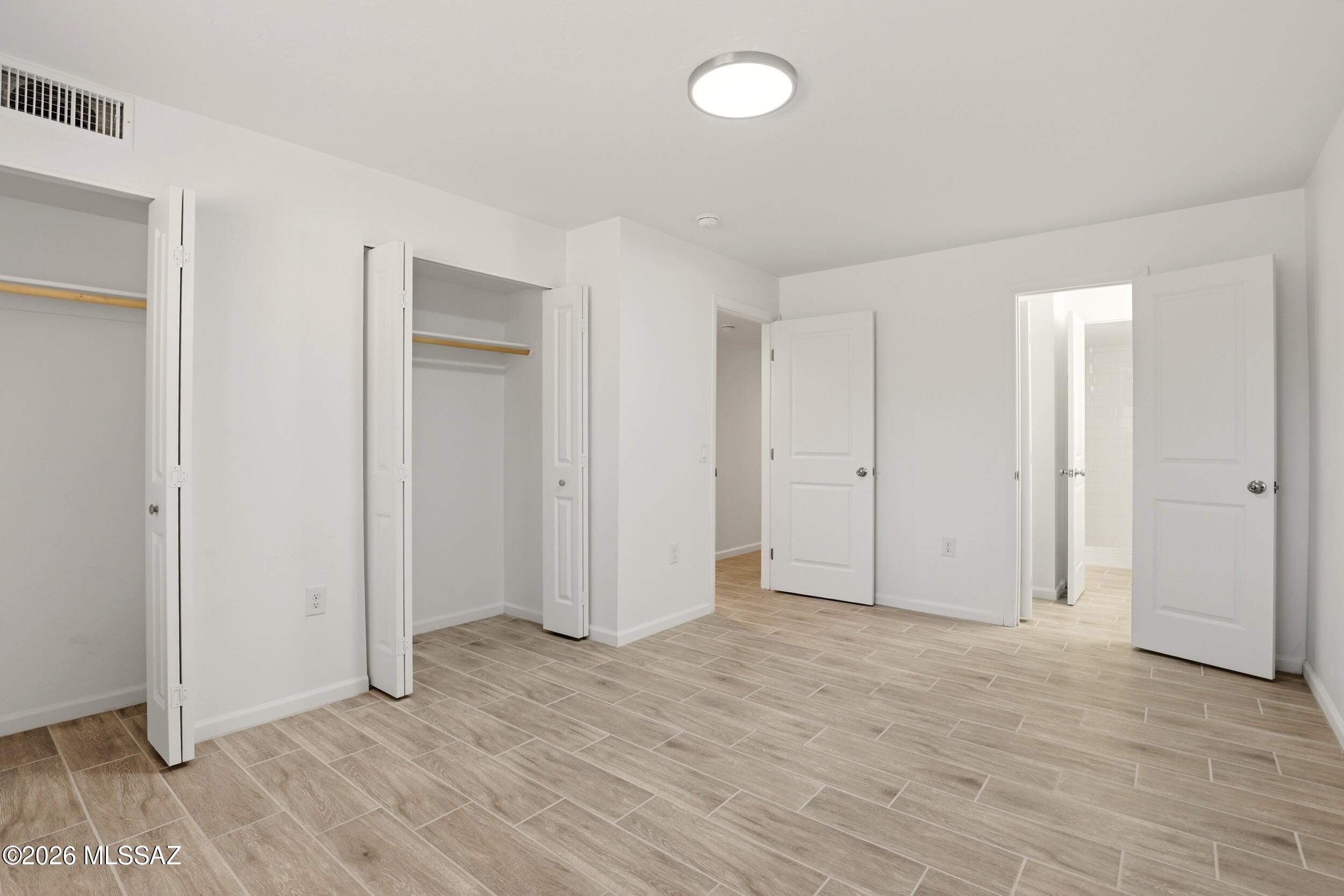 Barcelona Manor Condominiums - Residential