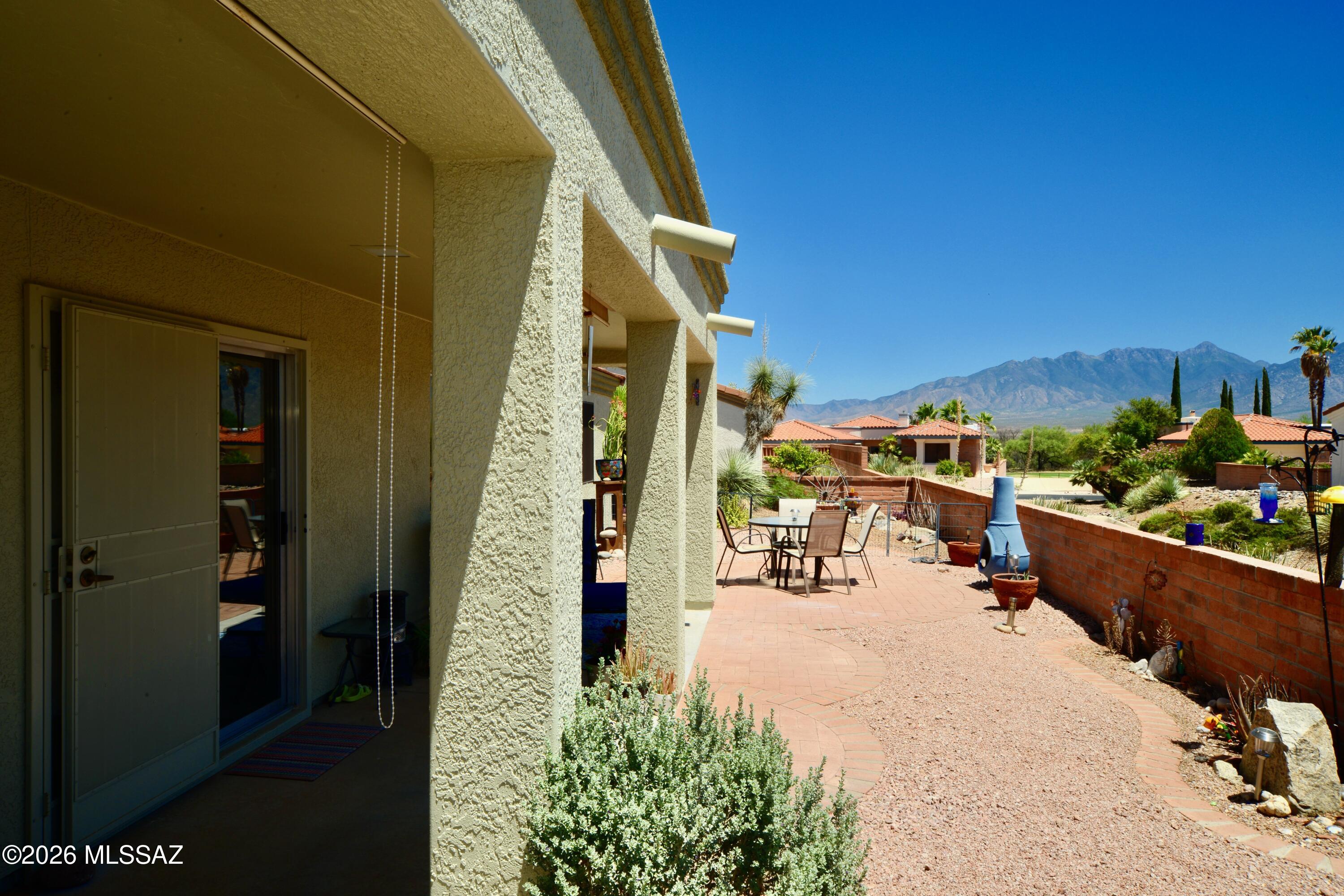 1477 W Prestwick Drive