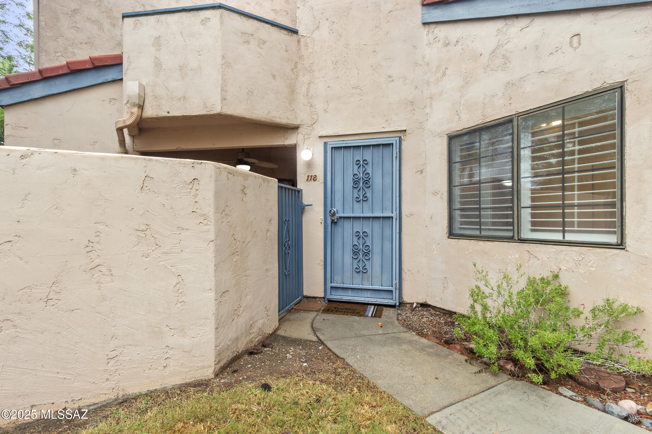 4281 N River Grove Circle APT 118