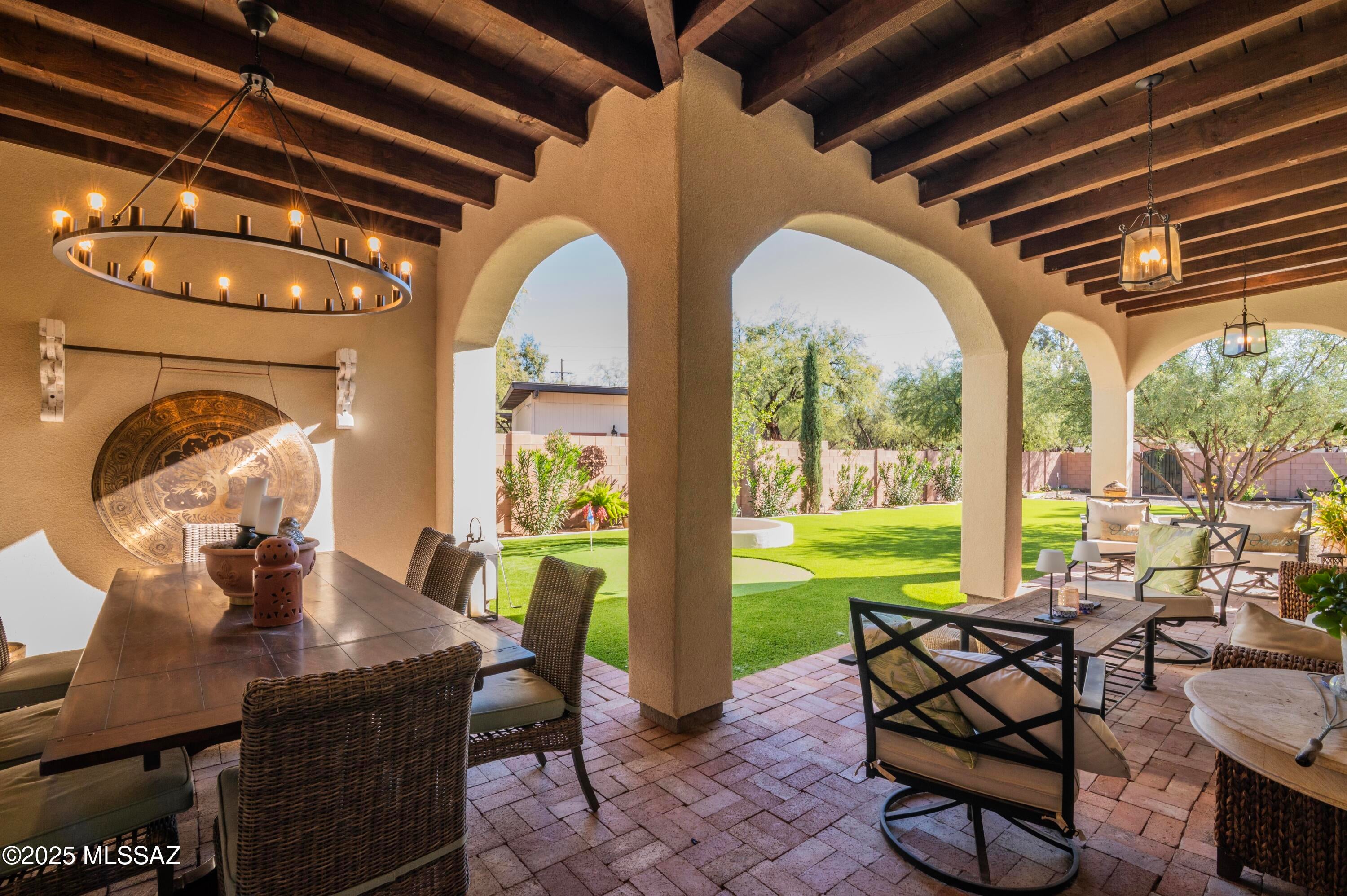 10700 E Tanque Verde Road