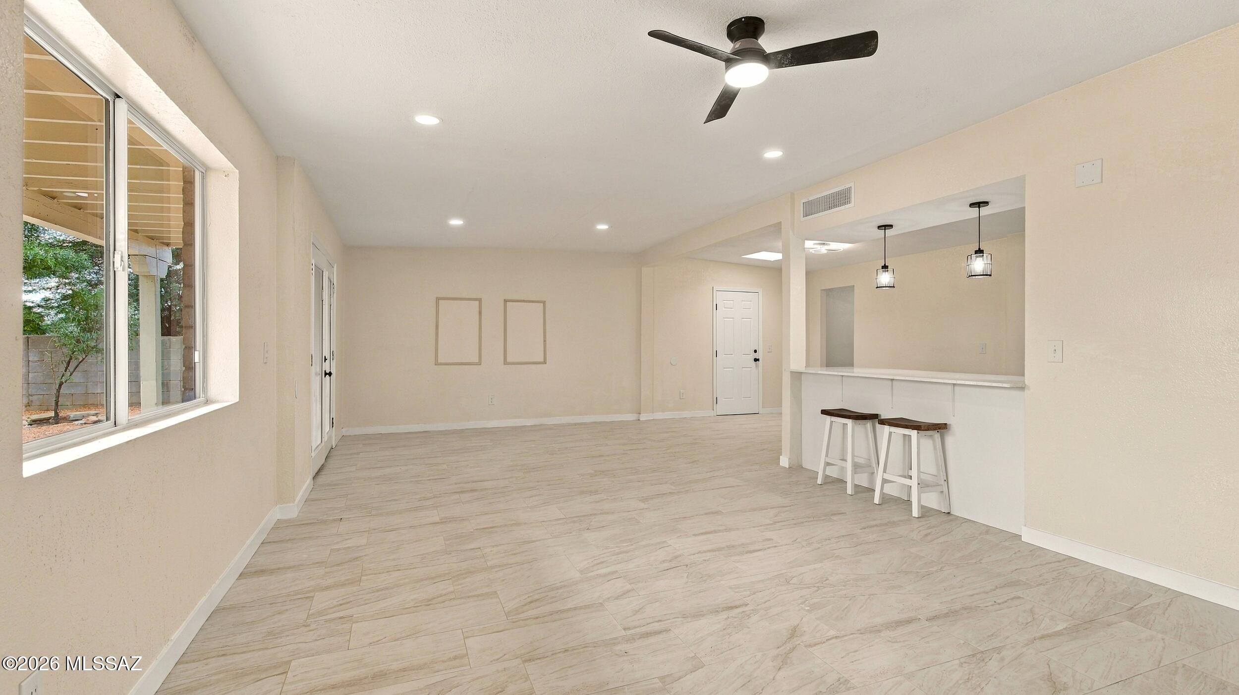 6558 S Iberia Circle