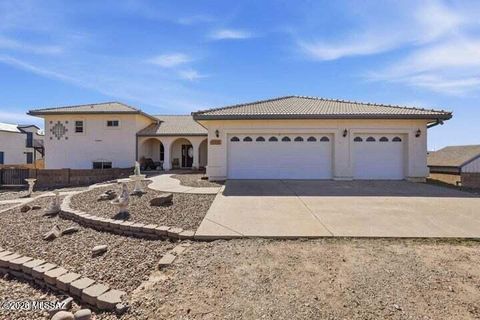 10427 E Blue Sky Vista Hereford AZ 85615