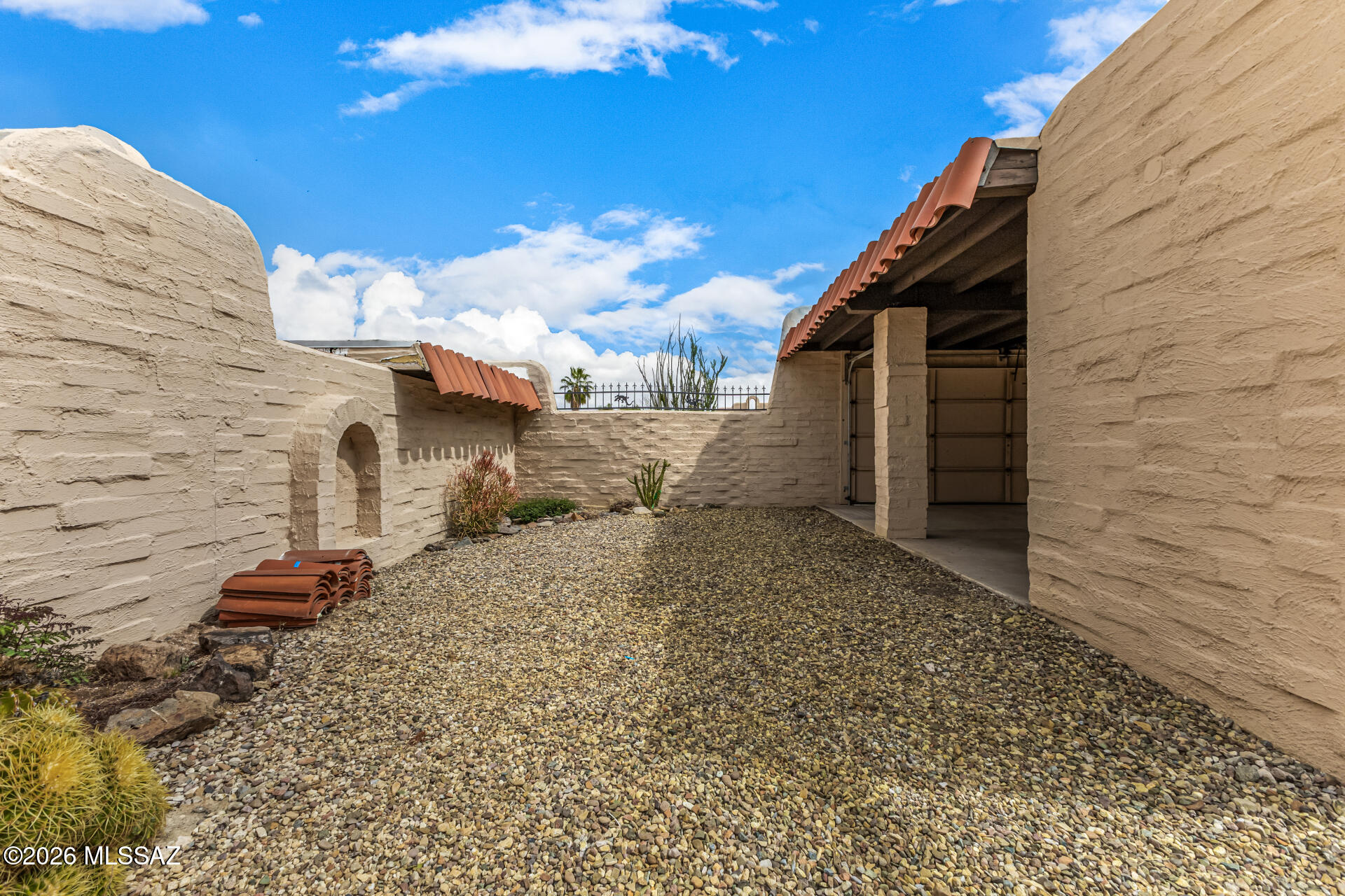 Santiago Villas (1-67) - Residential